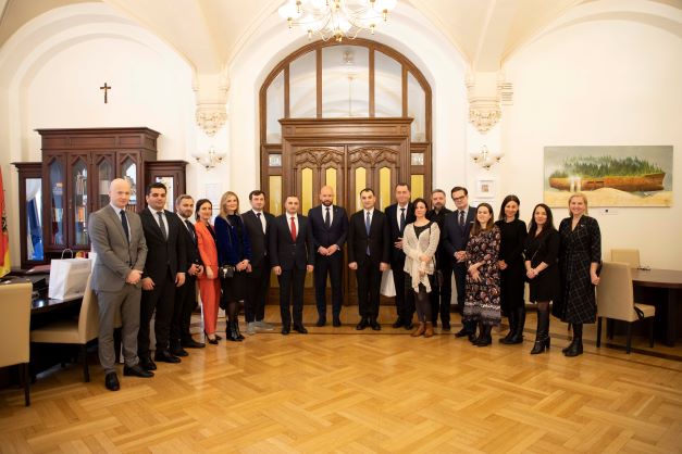 ბიუროს სხდომა