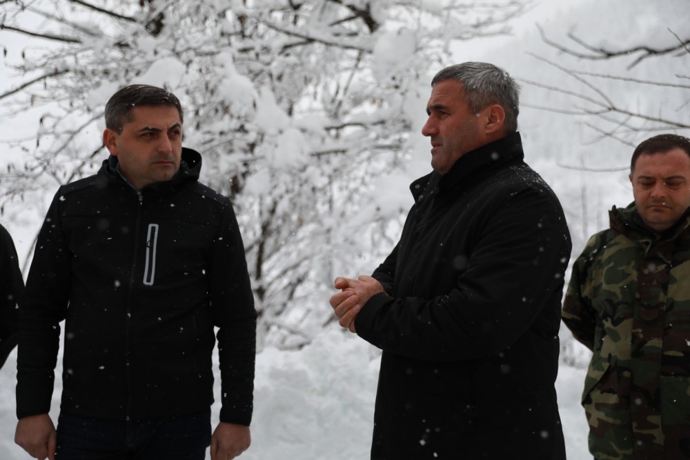 ვახტანგ ბერიძე, ხულოში, დიდთოვლობით გამოწვეული პრობლემების სალიკვიდაციო სამუშაოებს გაეცნო