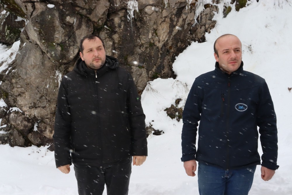 ფრიდონ ფუტკარაძე შუახევის მუნიციპალიტეტში სტიქიის შედეგების სალიკვიდაციო სამუშაოებს გაეცნო