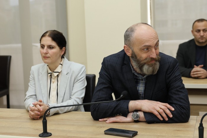 ბიუროს სხდომა