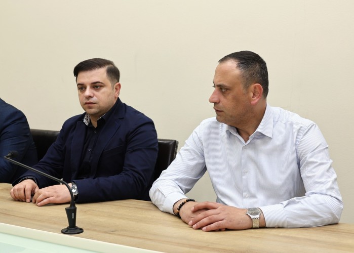 ბიუროს სხდომა