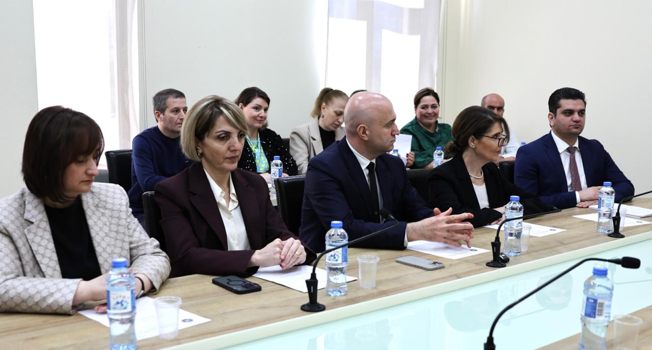 კომიტეტების ერთობლივ სხდომებზე აჭარის მთავრობის შემადგენლობის საკითხი განიხილეს