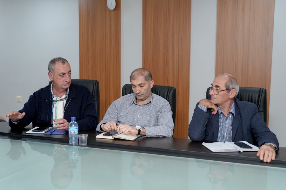 შეხვედრა ციტრუსის მიმღებ-გადამამუშავებელი საწარმოების ხელმძღვანელებთან