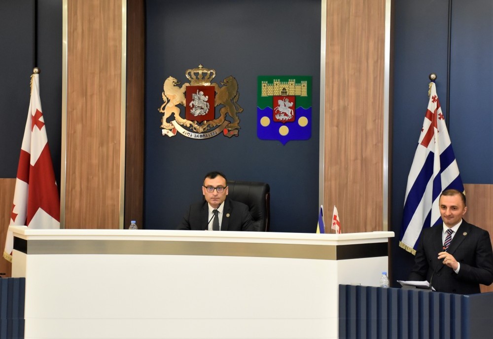 უმაღლესი საბჭოს რიგგარეშე პლენარული სხდომა  აჭარის  მთავრობის თავმჯდომარის ანგარიშს დაეთმო