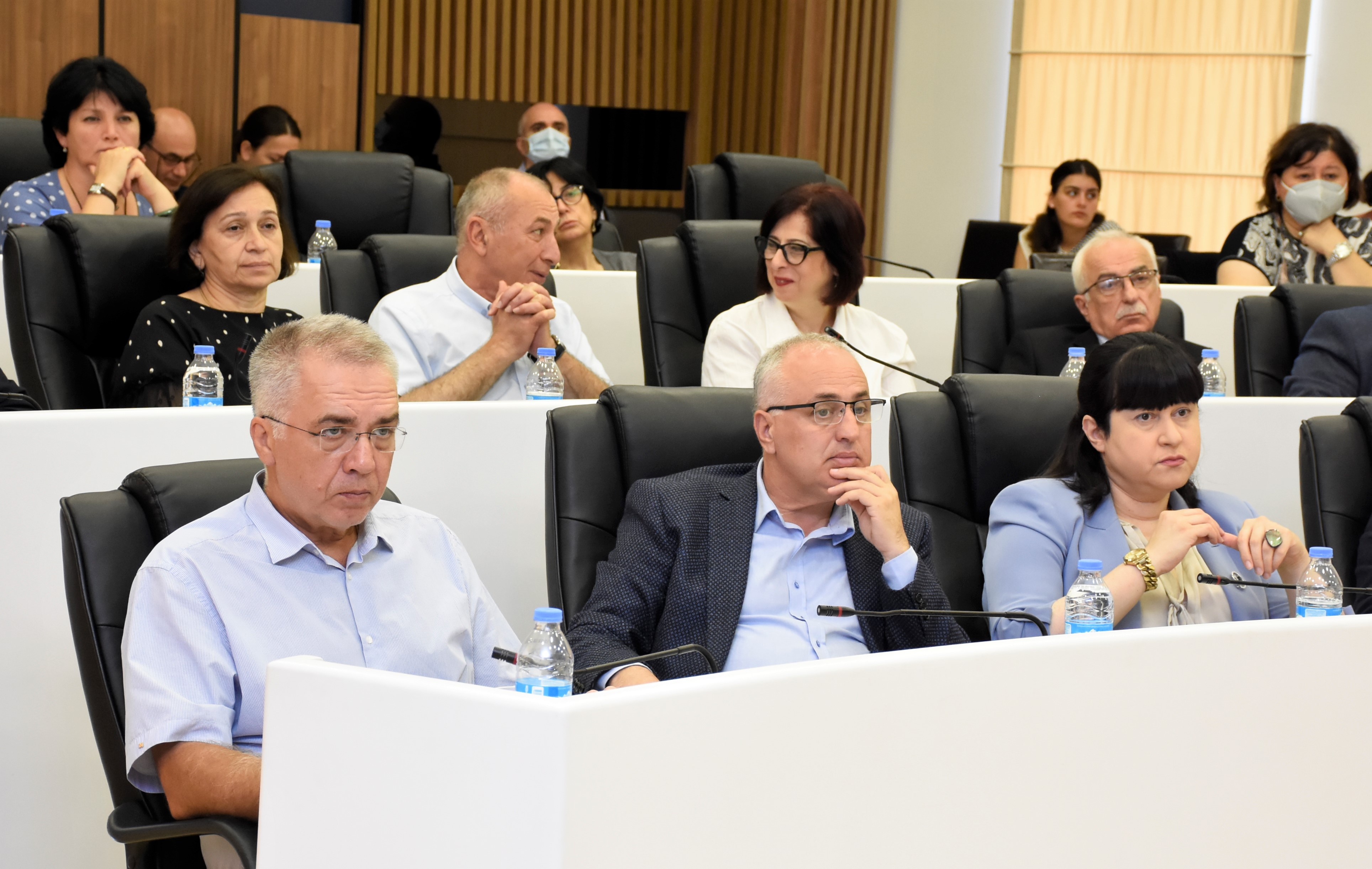 საქართველოს პარლამენტის ჯანმრთელობის დაცვისა და სოციალურ საკითხთა კომიტეტის სამუშაო შეხვედრა აჭარის უმაღლეს საბჭოში დასრულდა