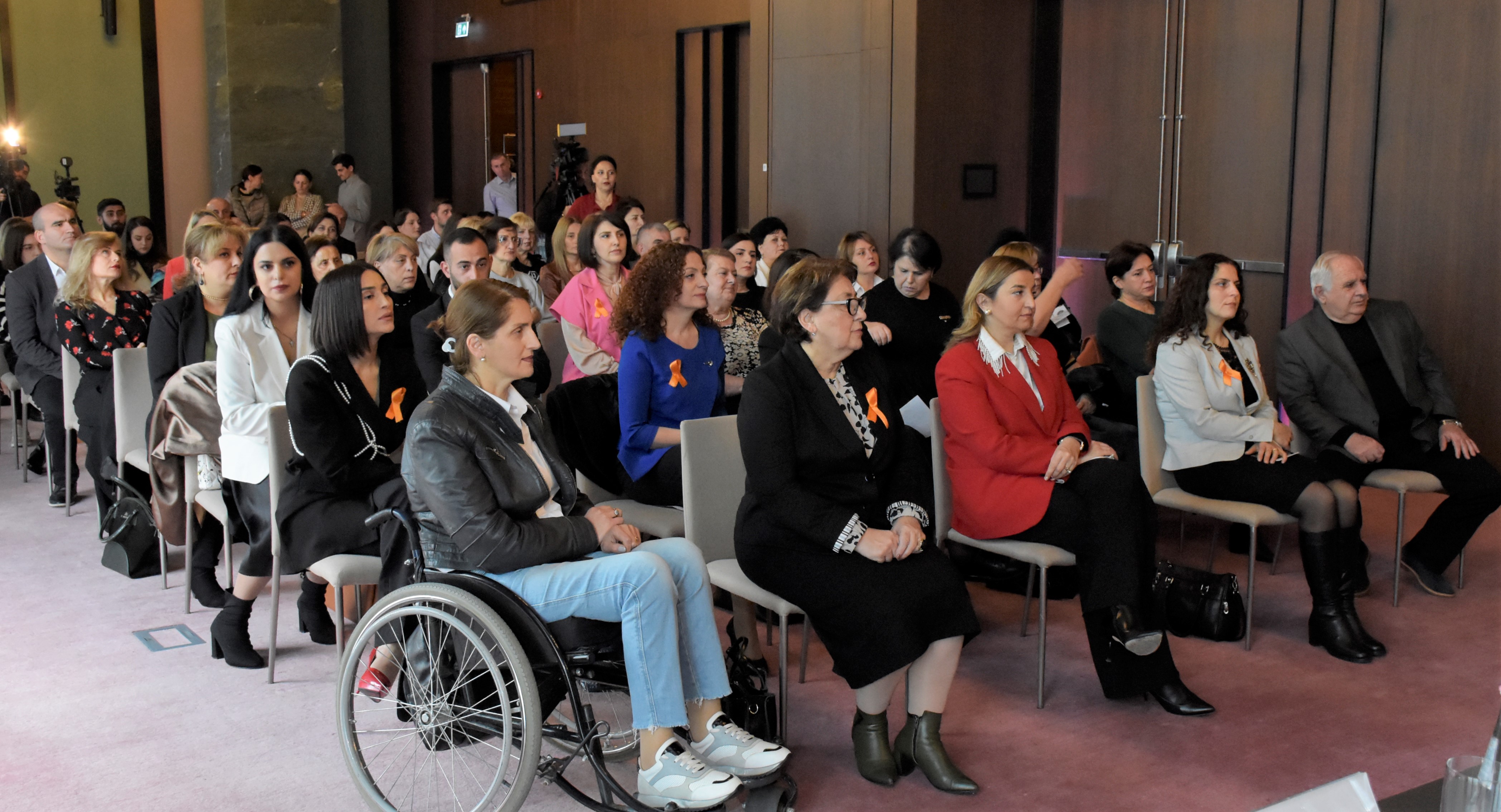  აჭარის უმაღლესი საბჭოს გენდერული თანასწორობის საბჭოსა და მუნიციპალიტეტების გენდერულ საბჭოებს შორის  ურთიერთთანამშრომლობის მემორანდუმი გაფორმდა