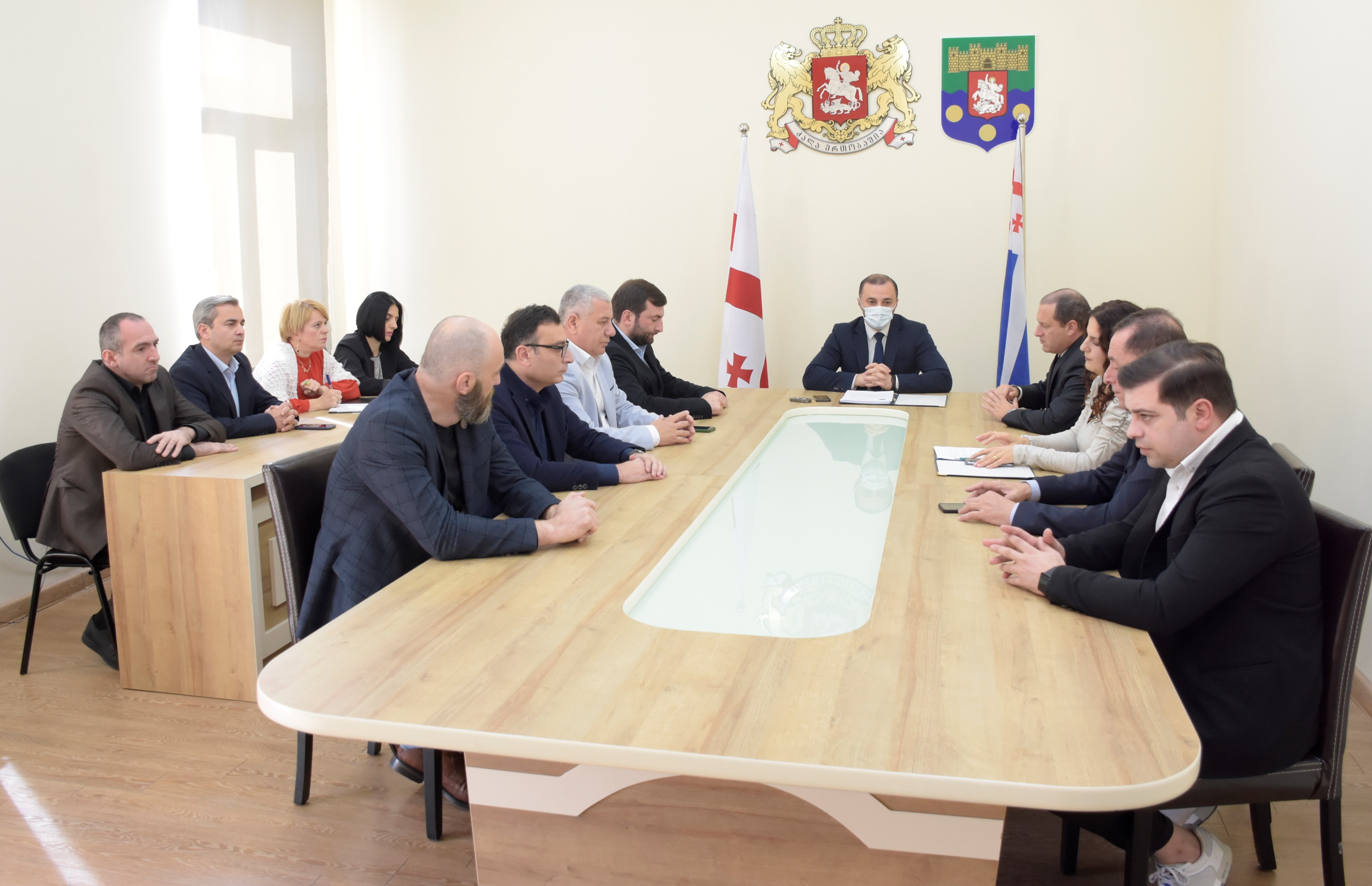 ბიუროს სხდომა