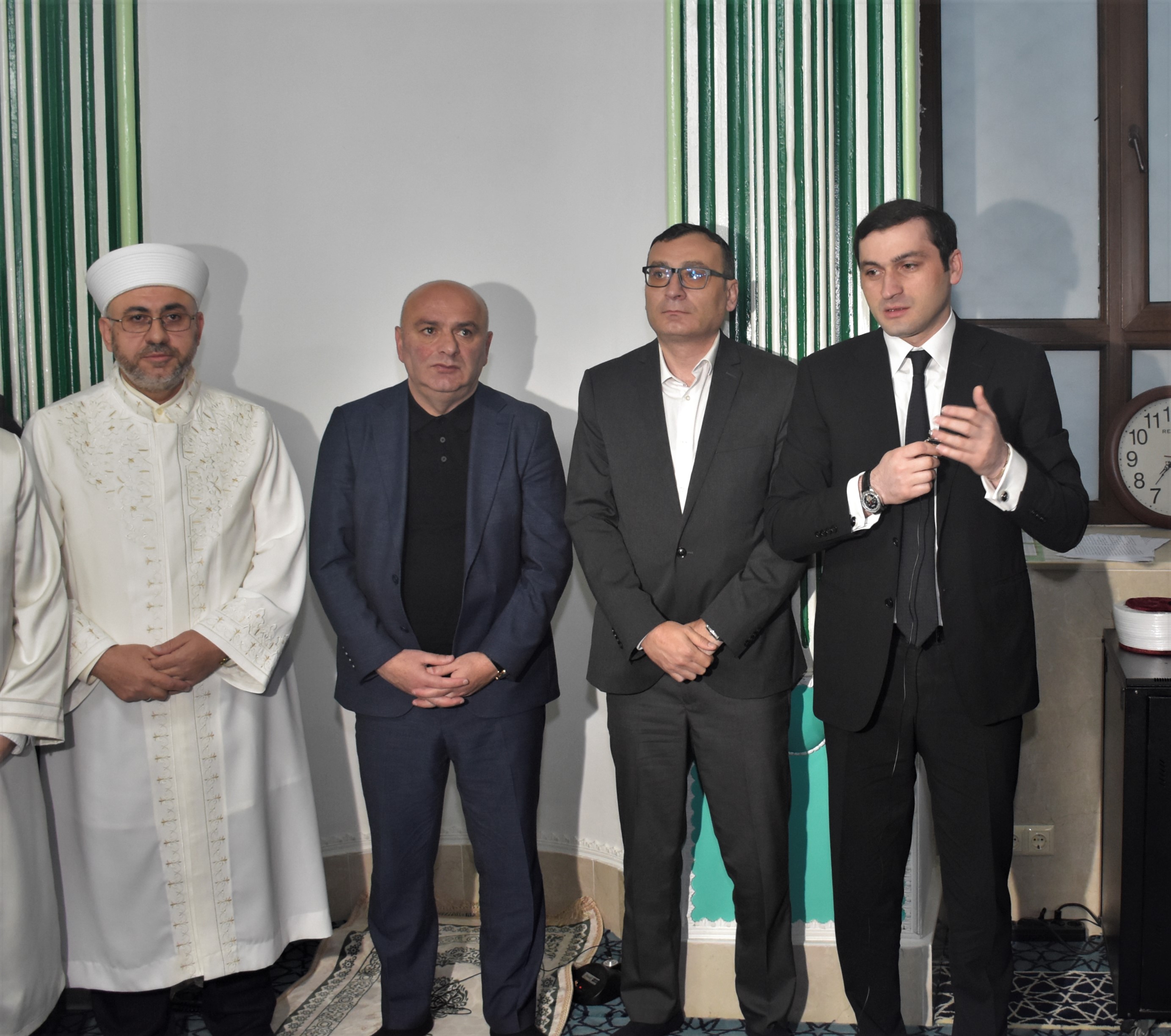 მუსლიმანებს რამაზან ბაირამი მიულოცეს