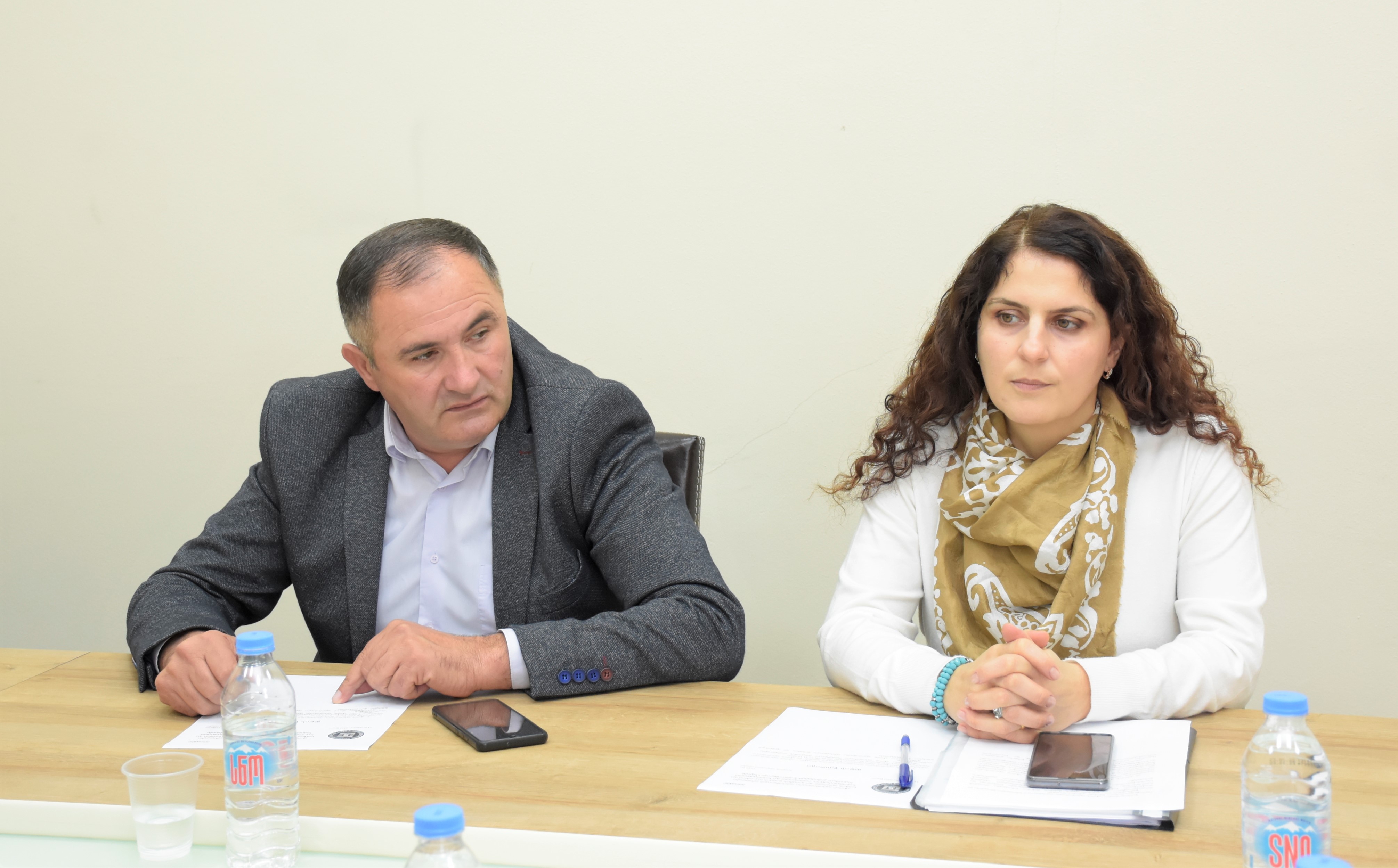 2023 წლის რესპუბლიკური ბიუჯეტის პროექტზე იმსჯელეს საკონსტიტუციო, იურიდიულ და საპროცედურო საკითხთა და აგრარულ და გარემოს დაცვის საკითხთა კომიტეტების ერთობლივ სხდომაზე