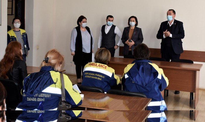 &nbsp;მორიგი სამუშაო შეხვედრა მედიკოსებთან