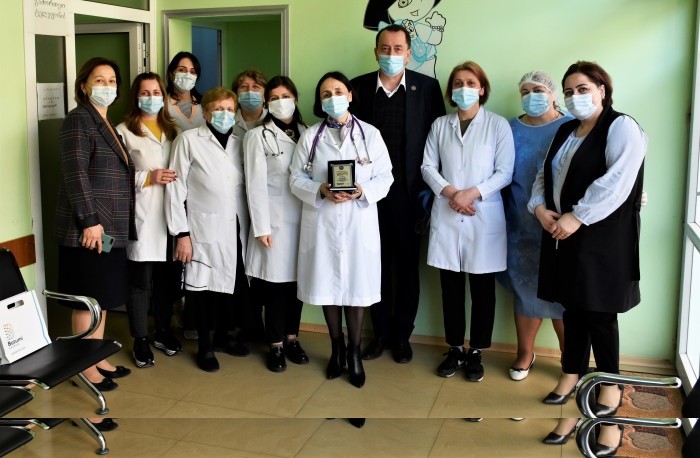 &nbsp;მორიგი სამუშაო შეხვედრა მედიკოსებთან