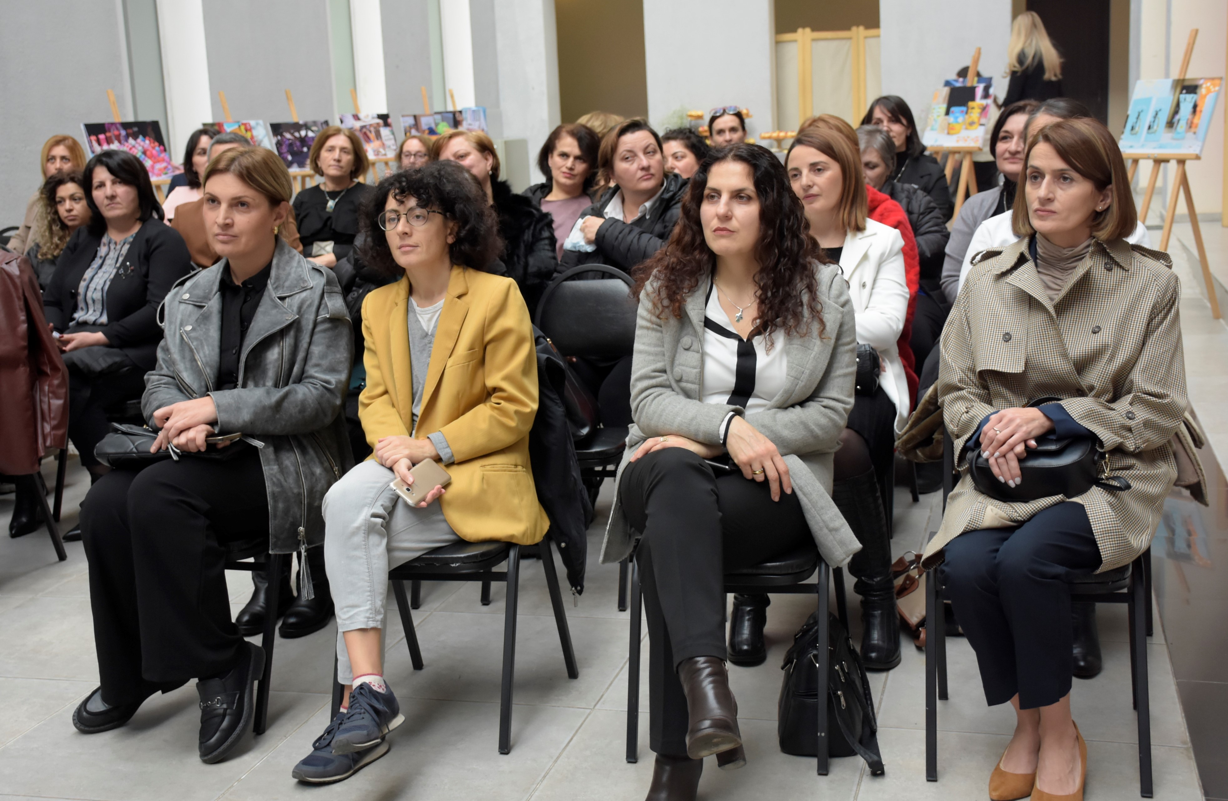 „იყავი მეწარმე“ - პროგრამაში მონაწილე წარმატებული პედაგოგების დაჯილდოება