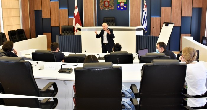 სტუდენტური პარლამენტის წარმომადგენლები უმაღლეს საბჭოში