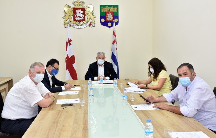 აგრარულ და გარემოს დაცვის საკითხთა კომიტეტის სხდომა