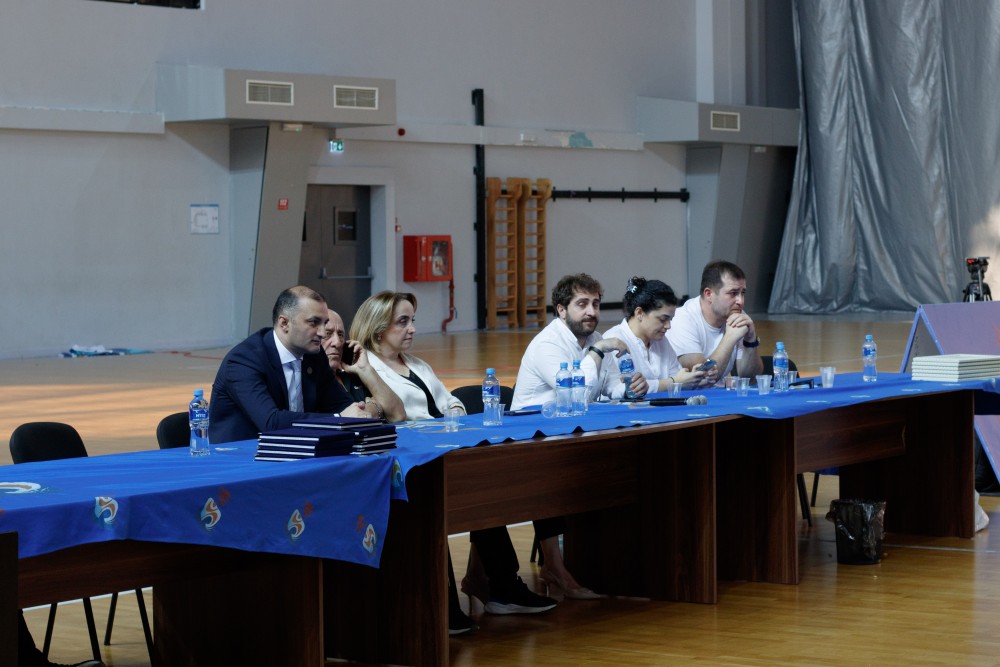 ბათუმმა ქართულ ჭიდაობაში მსოფლიოს პირველ ღია აბსოლიტურ ფალავნობას უმასპინძლა 