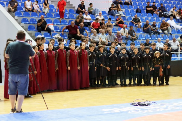 ბათუმმა ქართულ ჭიდაობაში მსოფლიოს პირველ ღია აბსოლიტურ ფალავნობას უმასპინძლა 