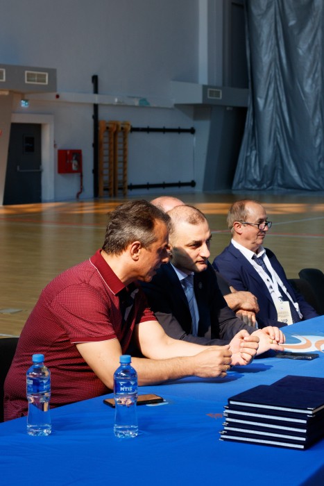 ბათუმმა ქართულ ჭიდაობაში მსოფლიოს პირველ ღია აბსოლიტურ ფალავნობას უმასპინძლა 