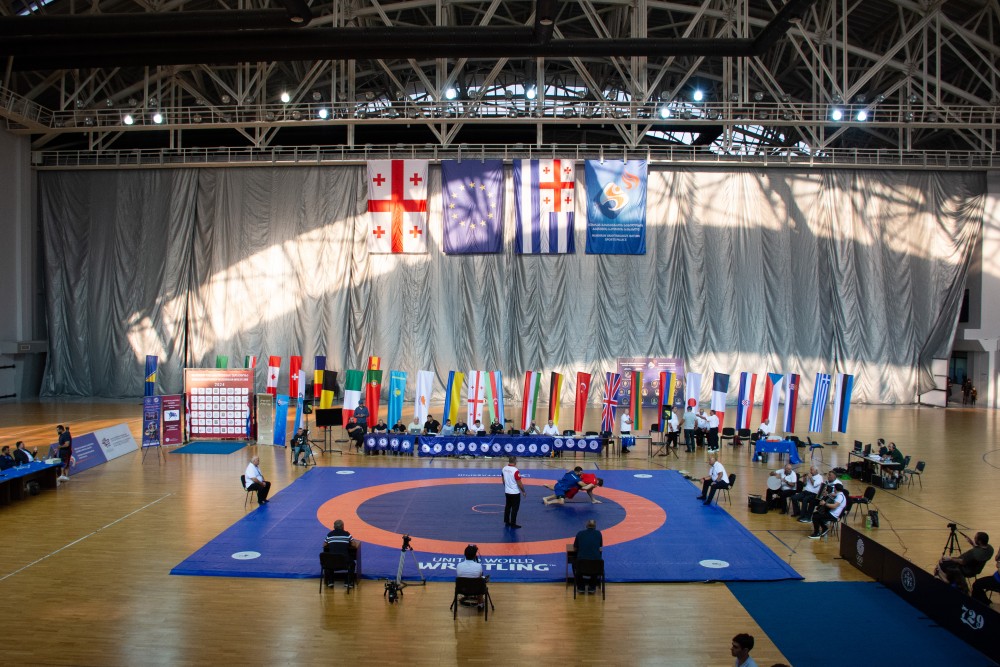 ბათუმმა ქართულ ჭიდაობაში მსოფლიოს პირველ ღია აბსოლიტურ ფალავნობას უმასპინძლა 