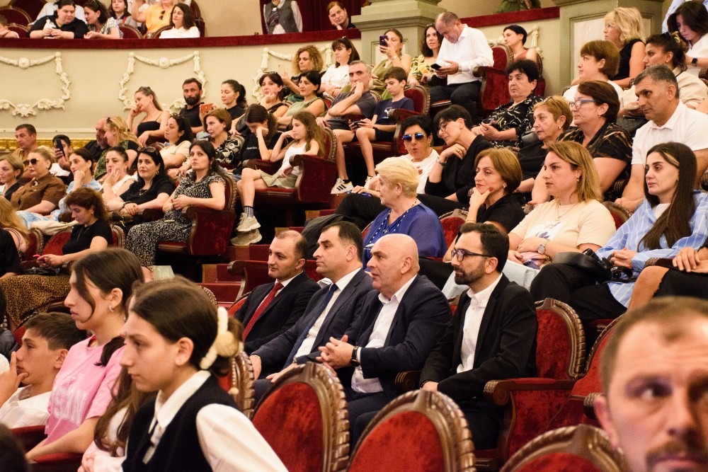 საგნობრივ ოლიმპიადასა და კონკურსებში გამარჯვებულების დაჯილდოება 