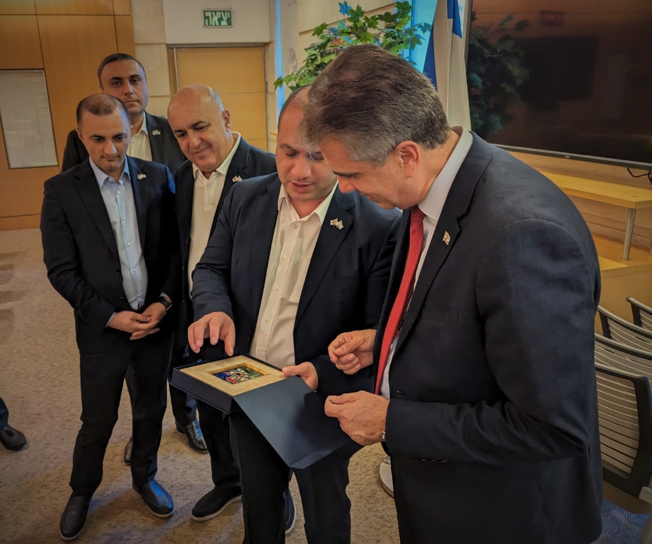 დავით გაბაიძე, ისრაელში ოფიციალური ვიზიტის ფარგლებში, ბათუმთან დაძმობილებული ქალაქის, აშდოდის მერს შეხვდა