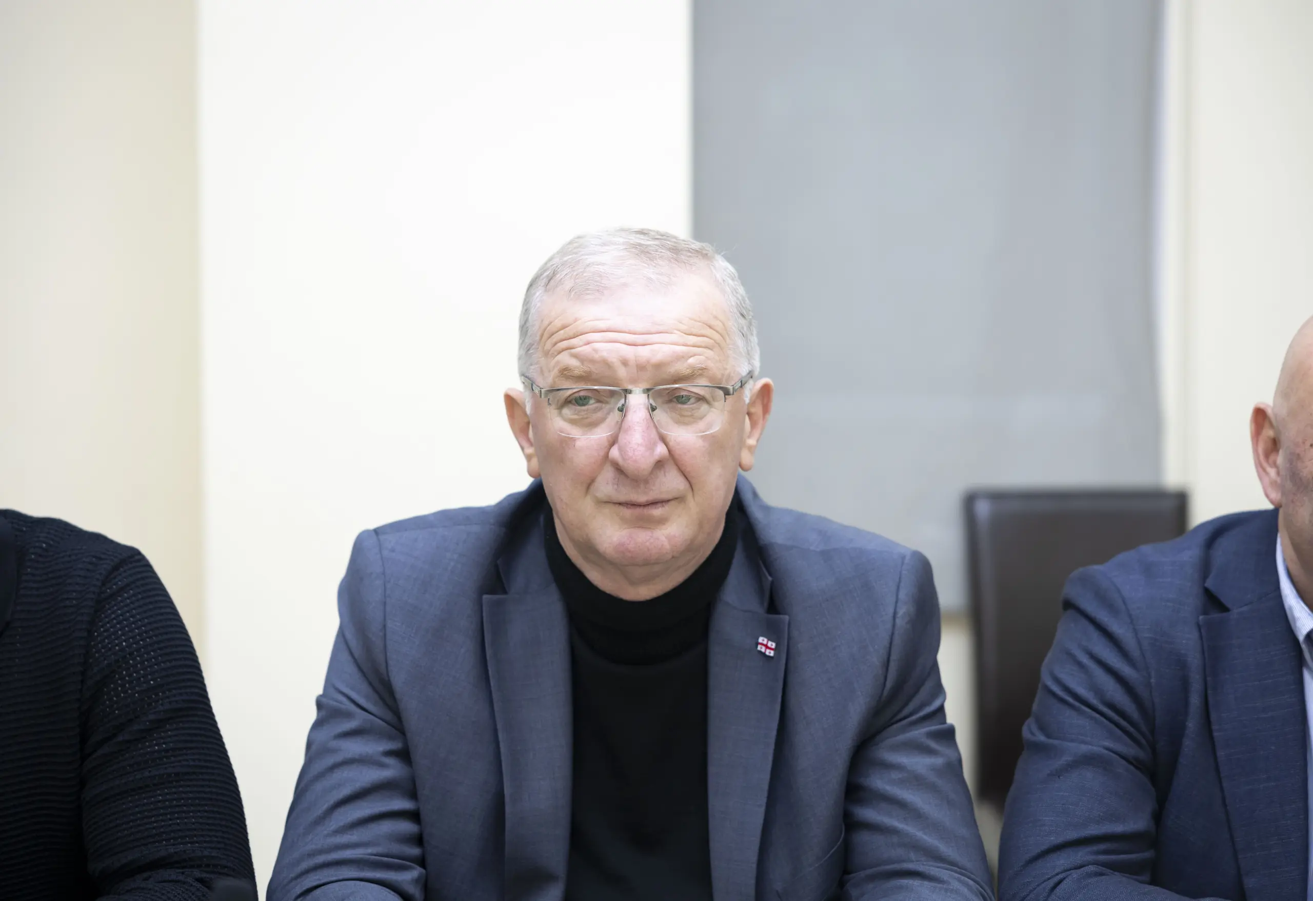 ფრაქცია „ქართული ოცნება“ აჭარის უმაღლესი საბჭოს თავმჯდომარის თანამდებობაზე - ცოტნე ანანიძეს წარადგენს