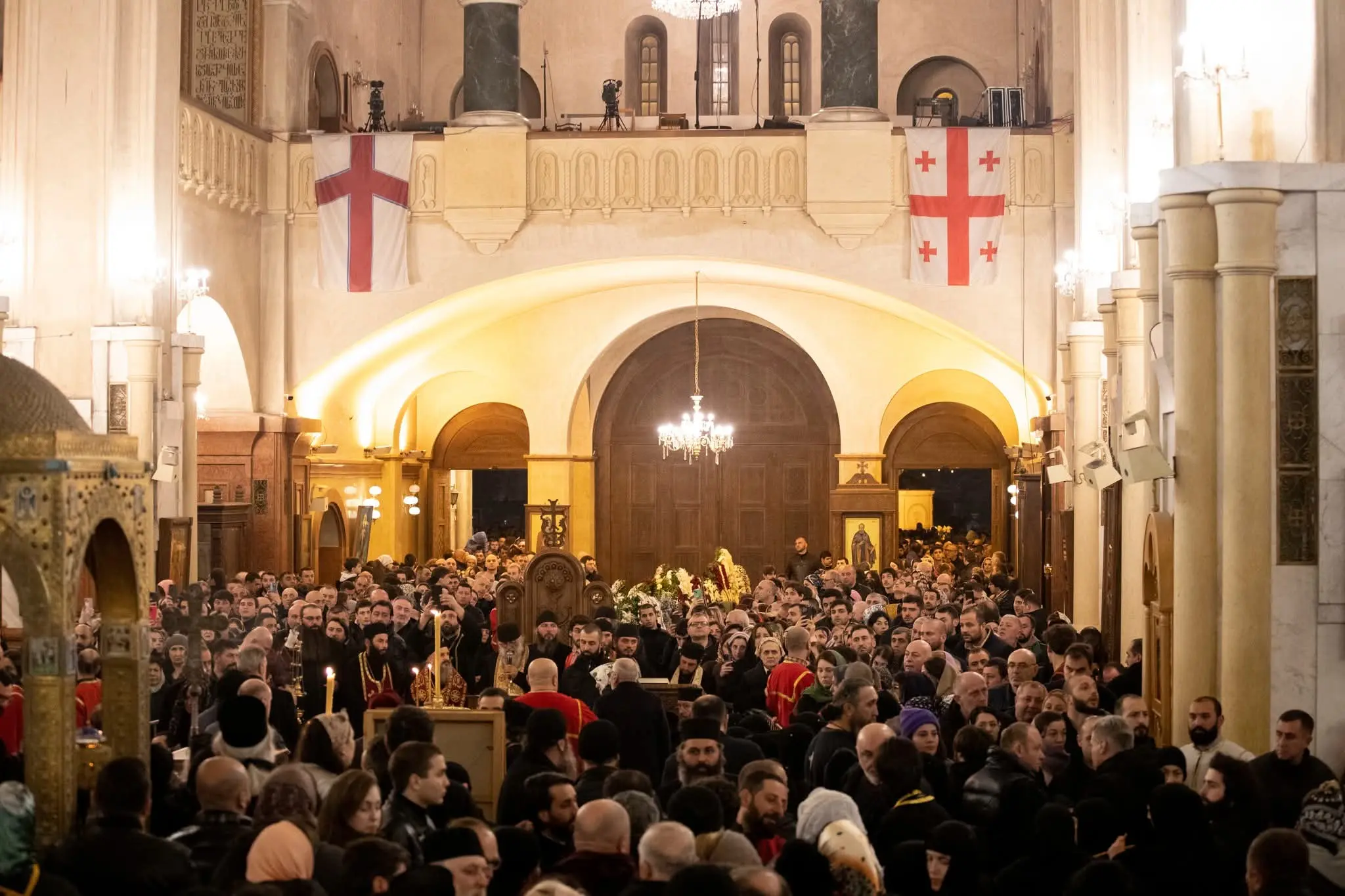 საქართველო - ილია მეორეს ემშვიდობება
