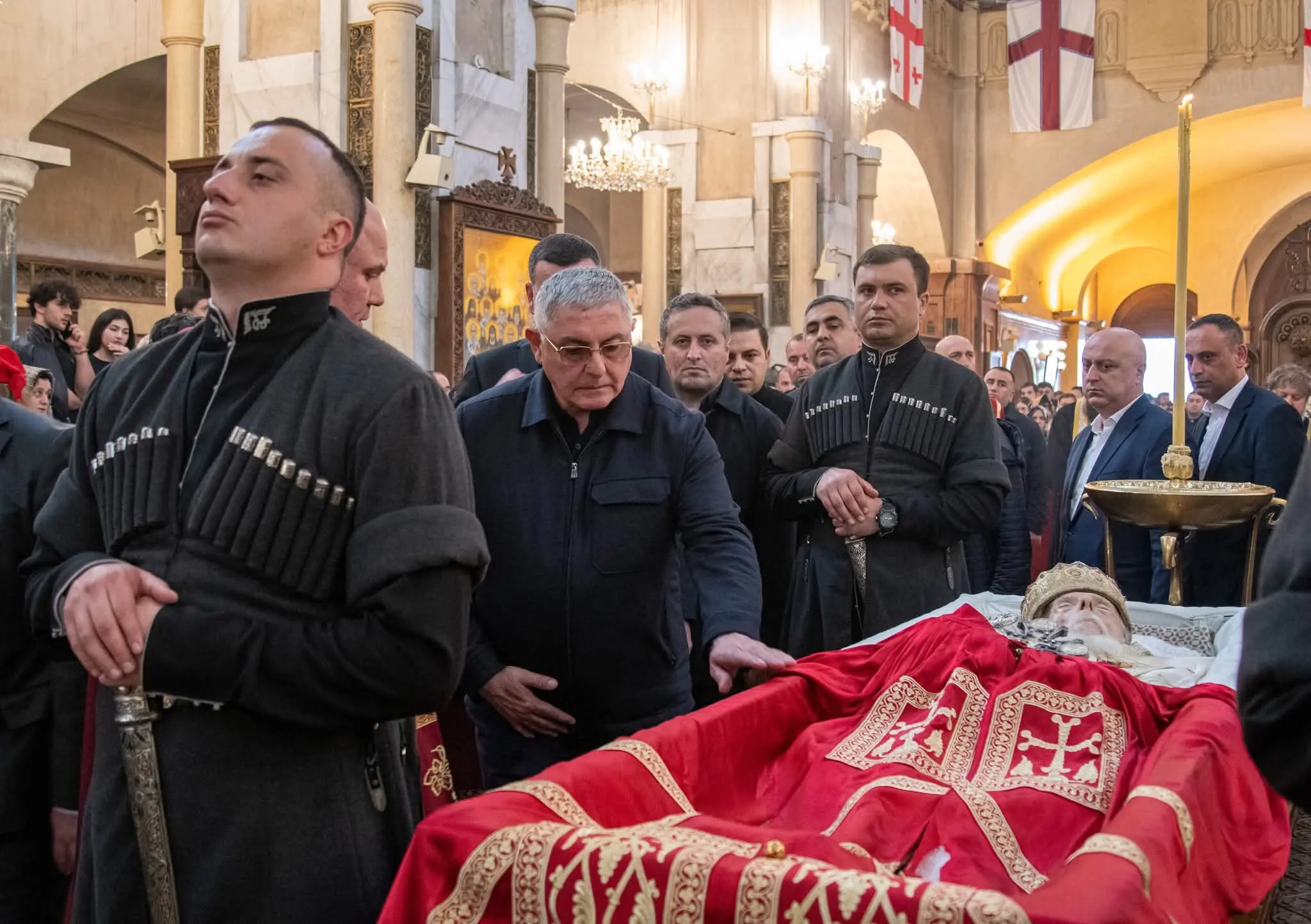 საქართველო - ილია მეორეს ემშვიდობება