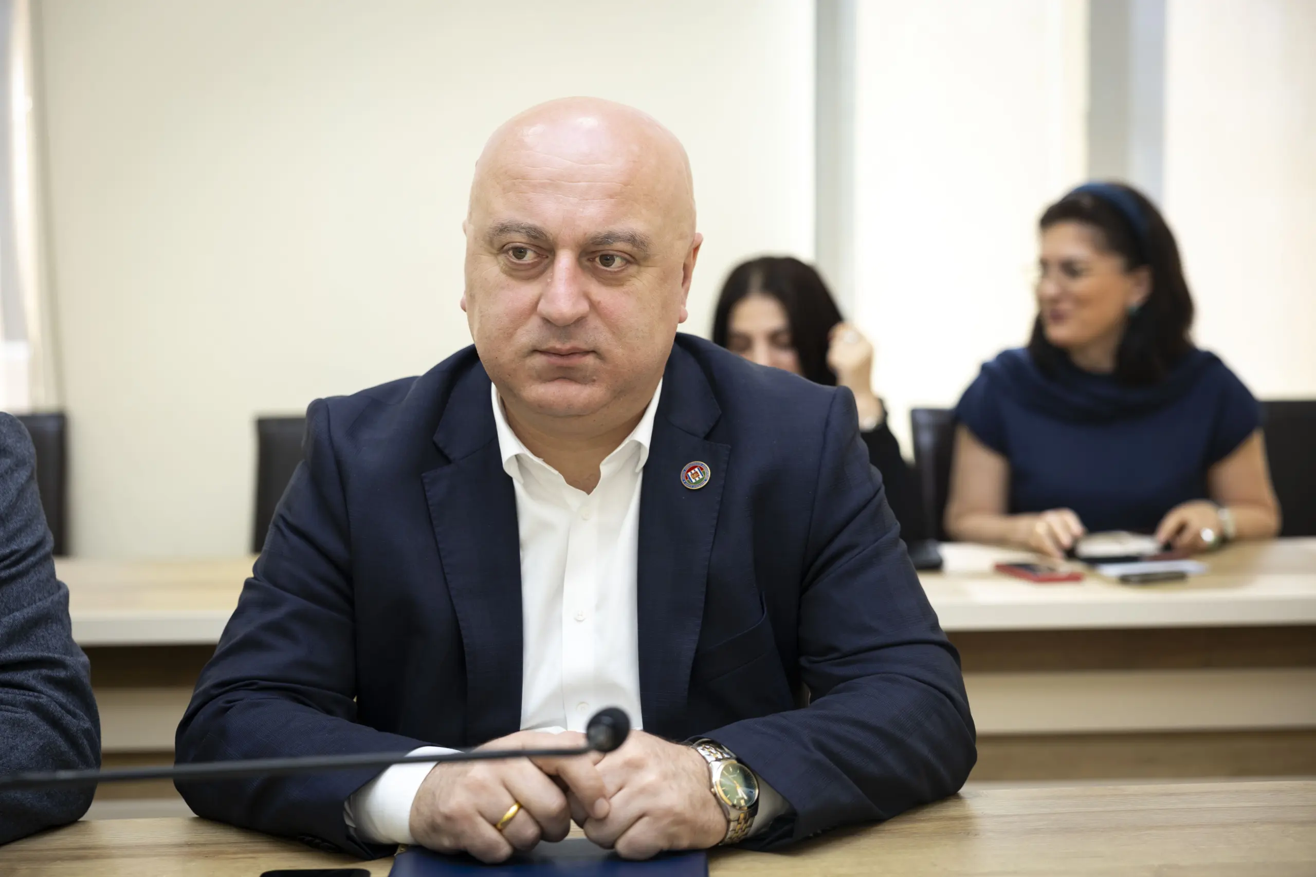 ბიურომ კომიტეტების შემადგენლობაში ცვლილებებს მხარი დაუჭირა