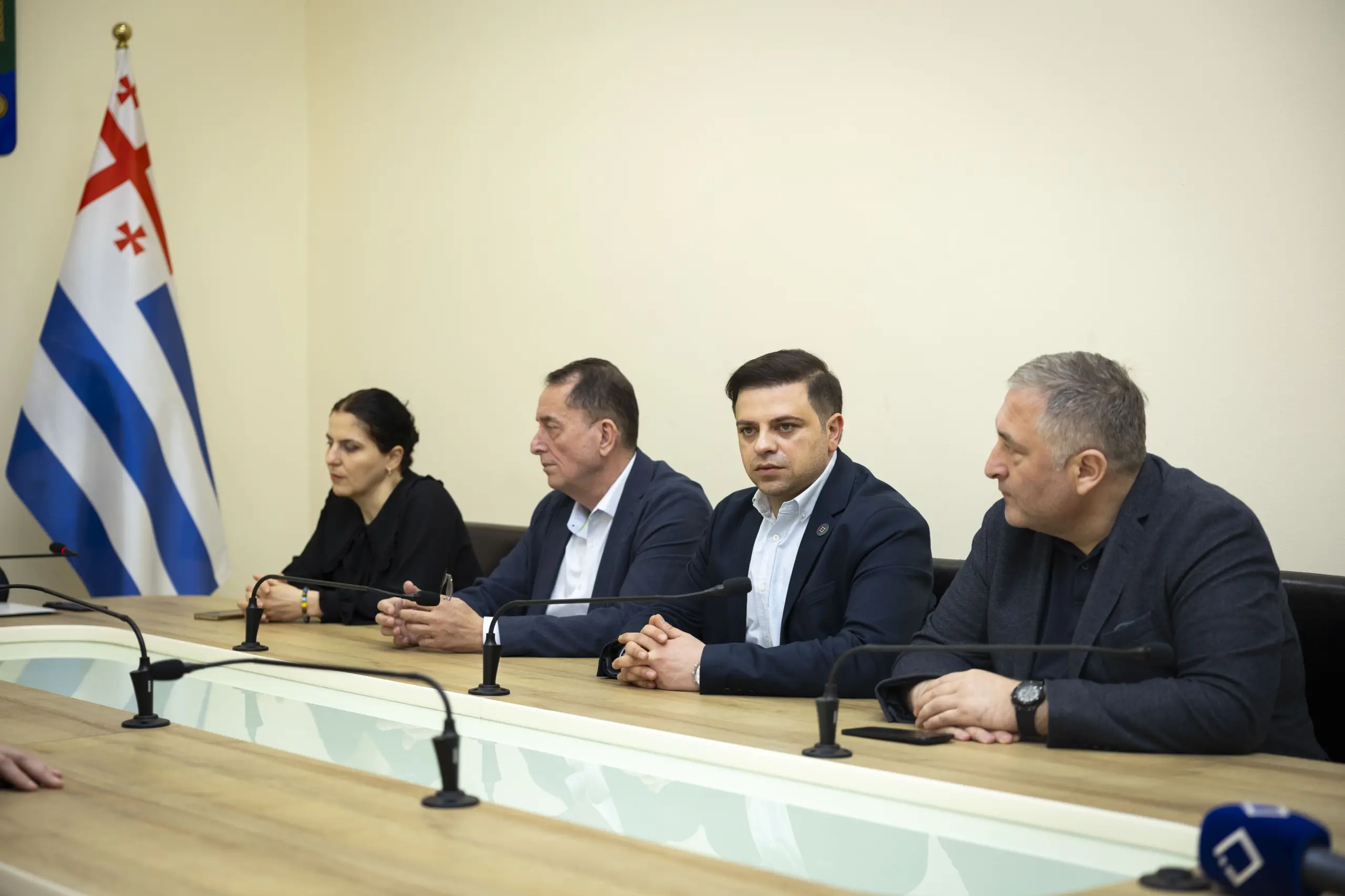 ბიურომ კომიტეტების შემადგენლობაში ცვლილებებს მხარი დაუჭირა