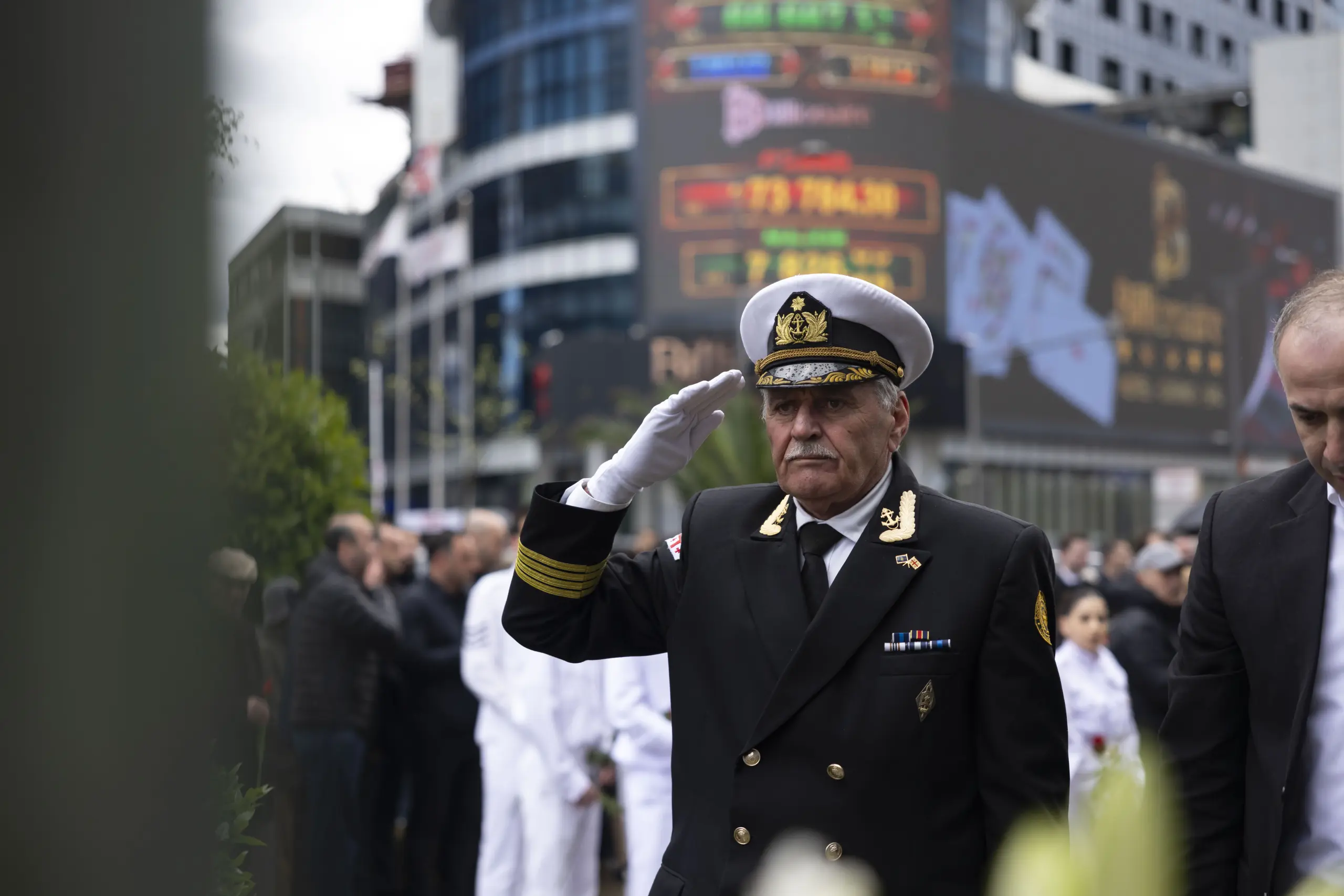 37 წელი 9 აპრილიდან