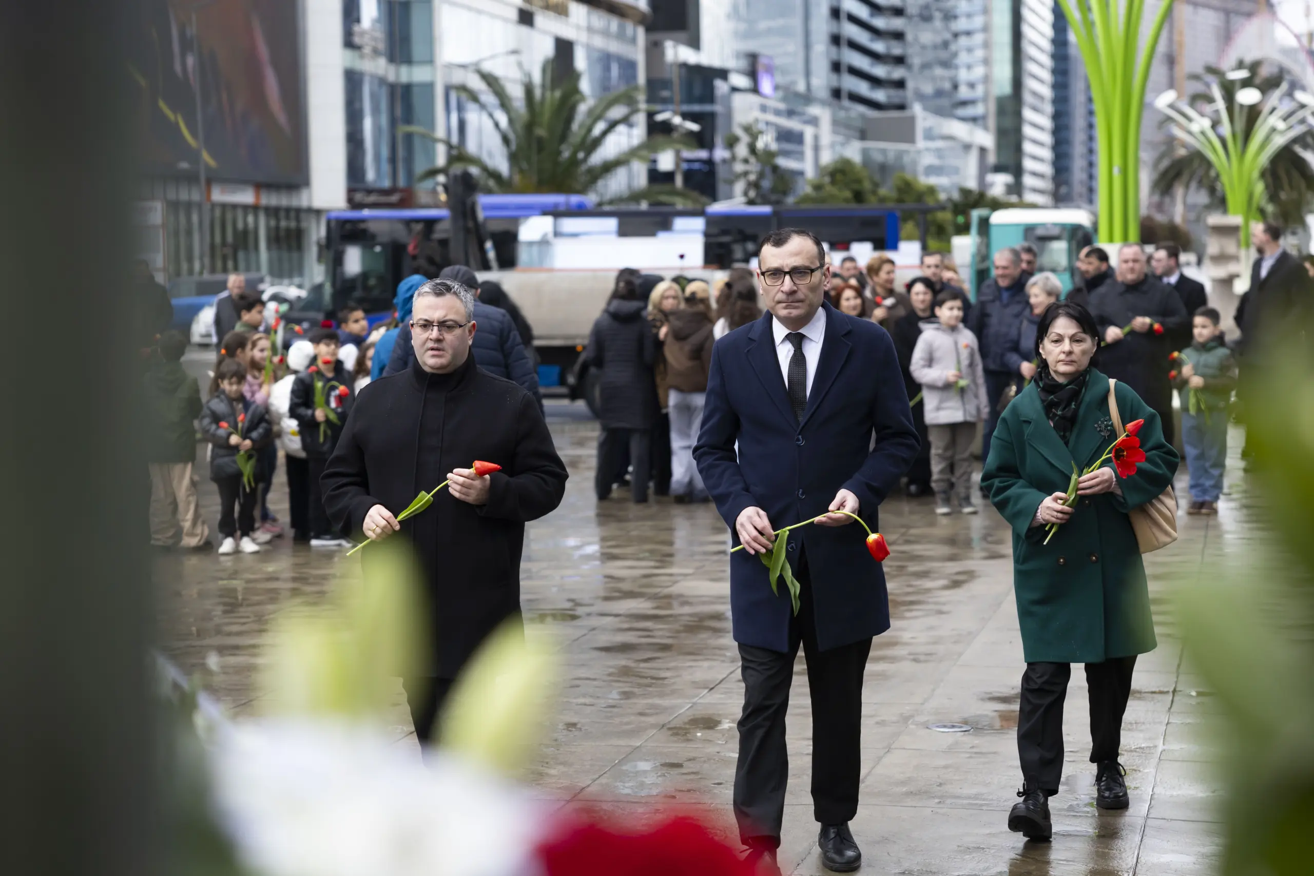 37 წელი 9 აპრილიდან
