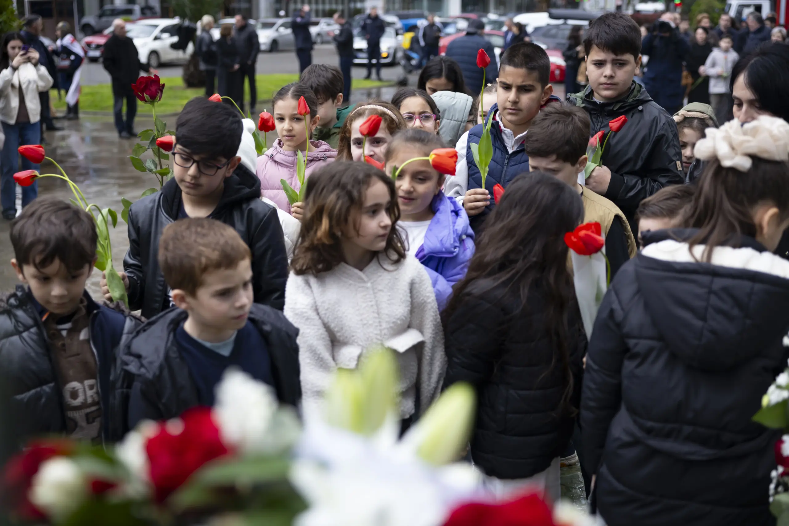 37 წელი 9 აპრილიდან