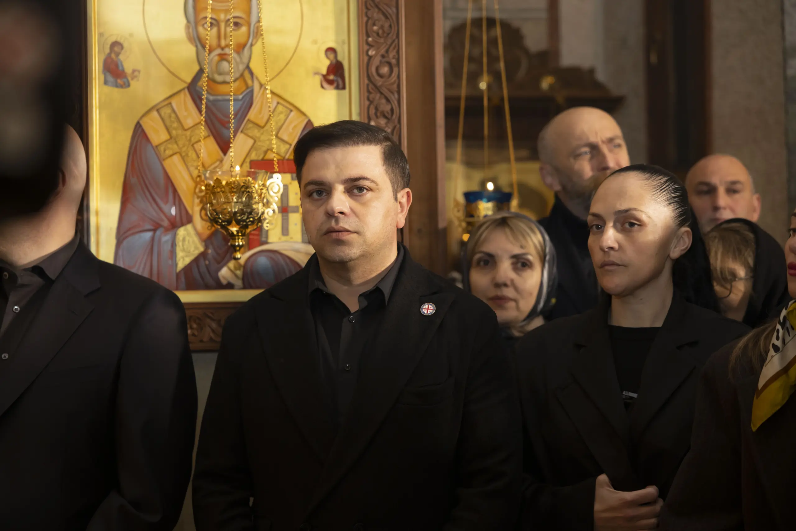 აჭარის უმაღლესი საბჭოსა და მთავრობის თავმჯდომარეები - ცოტნე ანანიძე და სულხან თამაზაშვილი სააღდგომო ლიტურგიას დაესწრნენ