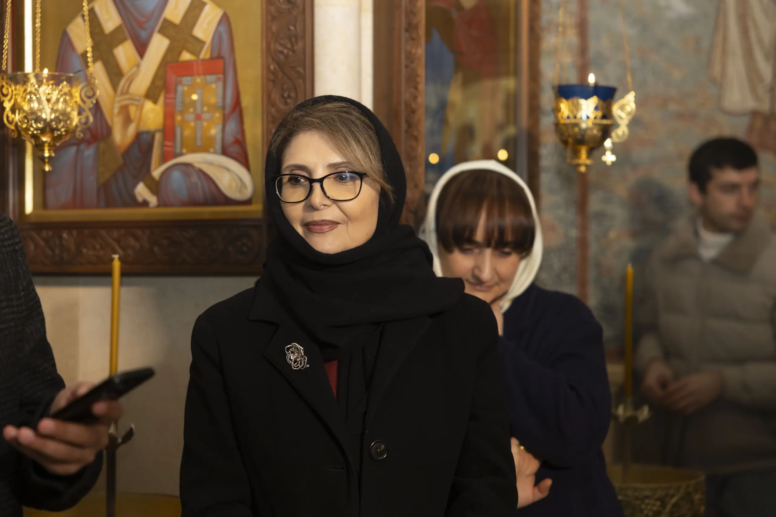 აჭარის უმაღლესი საბჭოსა და მთავრობის თავმჯდომარეები - ცოტნე ანანიძე და სულხან თამაზაშვილი სააღდგომო ლიტურგიას დაესწრნენ