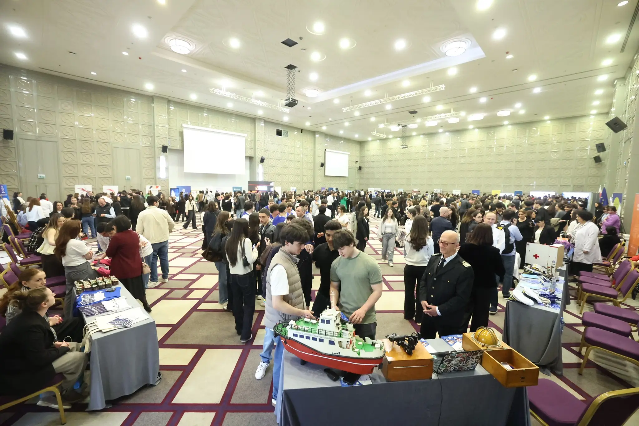 ღია კარის დღე ბათუმში