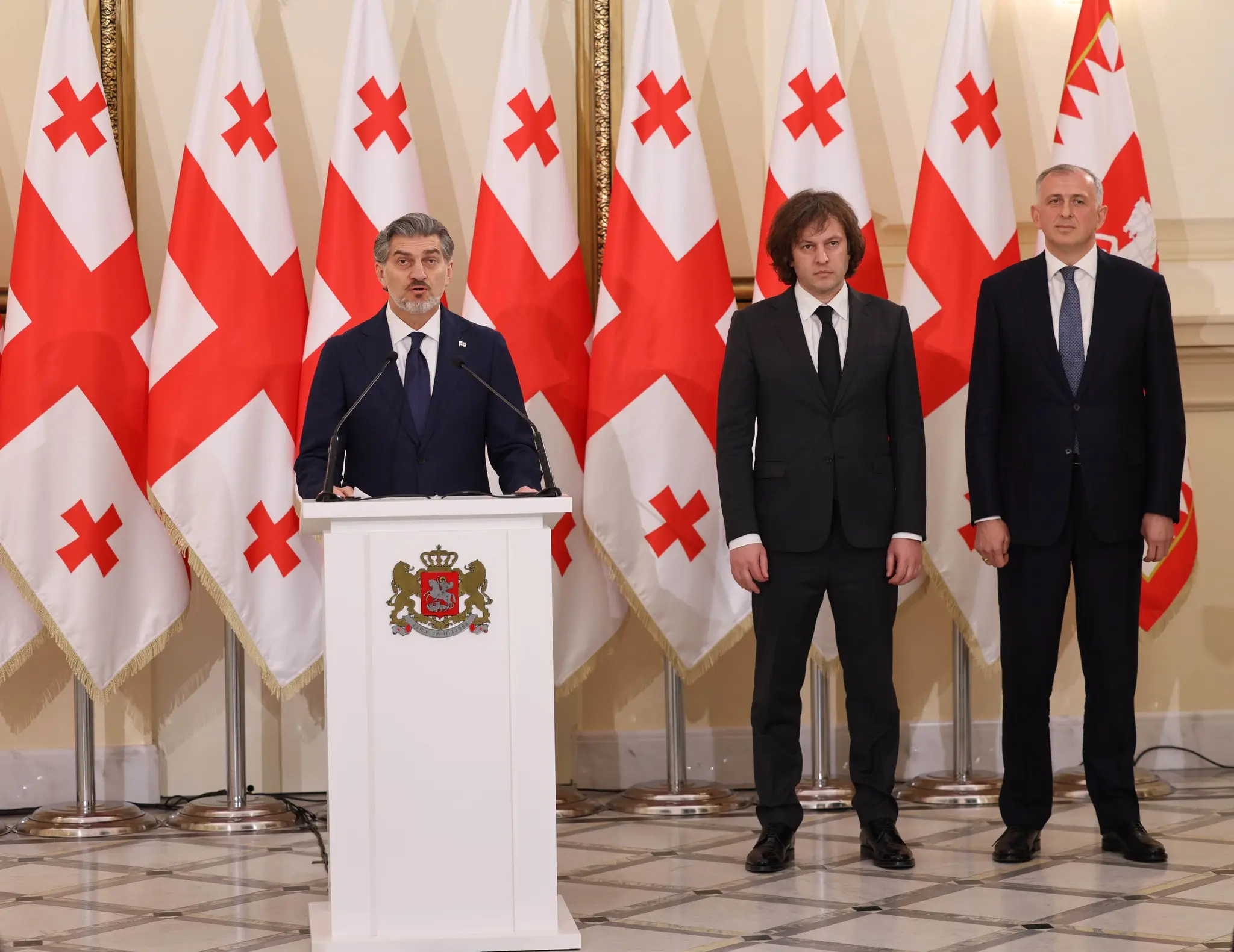 აჭარის ავტონომიური რესპუბლიკის მთავრობის თავმჯდომარის თანამდებობაზე, ზურაბ პატარაძის კანდიდატურაა წარმოდგენილი