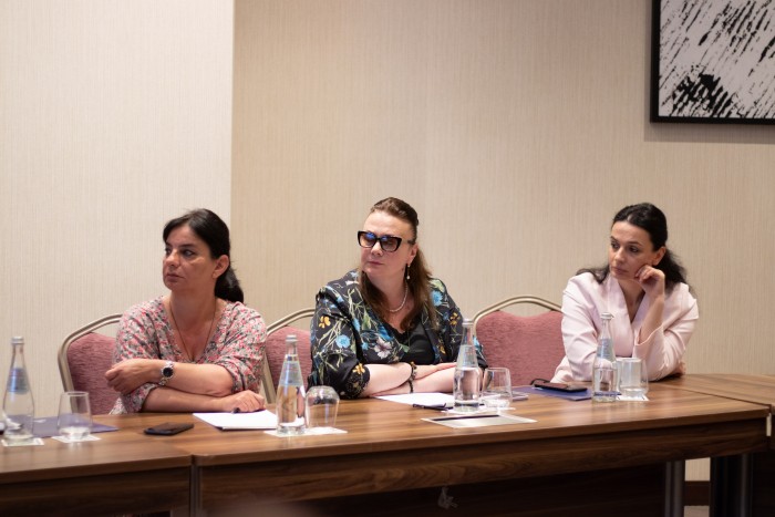 სამუშაო შეხვედრა კვლევითი საქმიანობის გაძლიერების თაობაზე