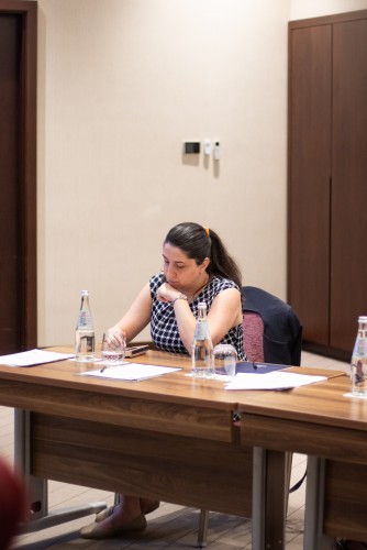 სამუშაო შეხვედრა კვლევითი საქმიანობის გაძლიერების თაობაზე