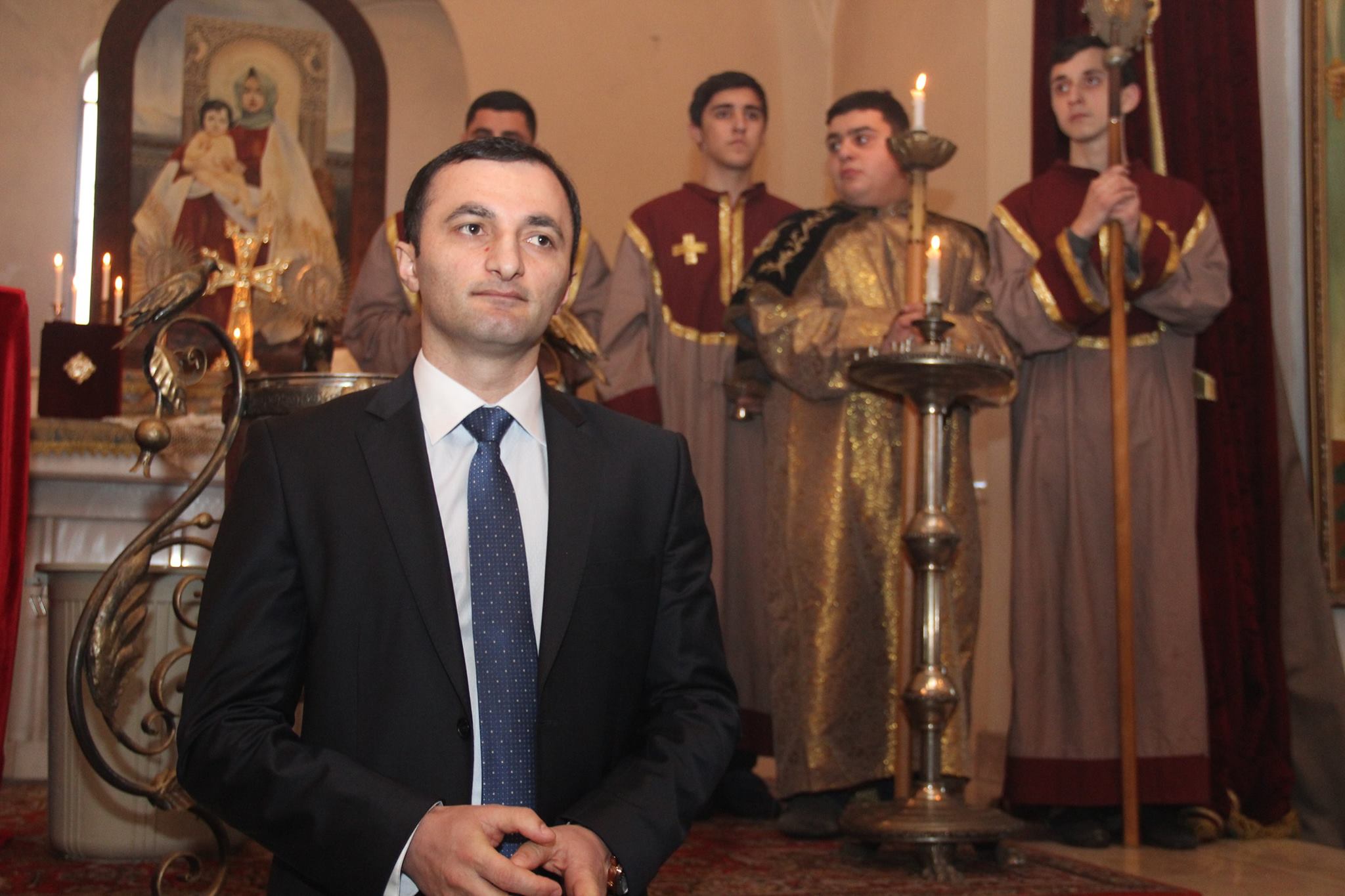 სომხურმა ეკლესიამ შობის და ნათლისღების დღესასწაულები აღნიშნა