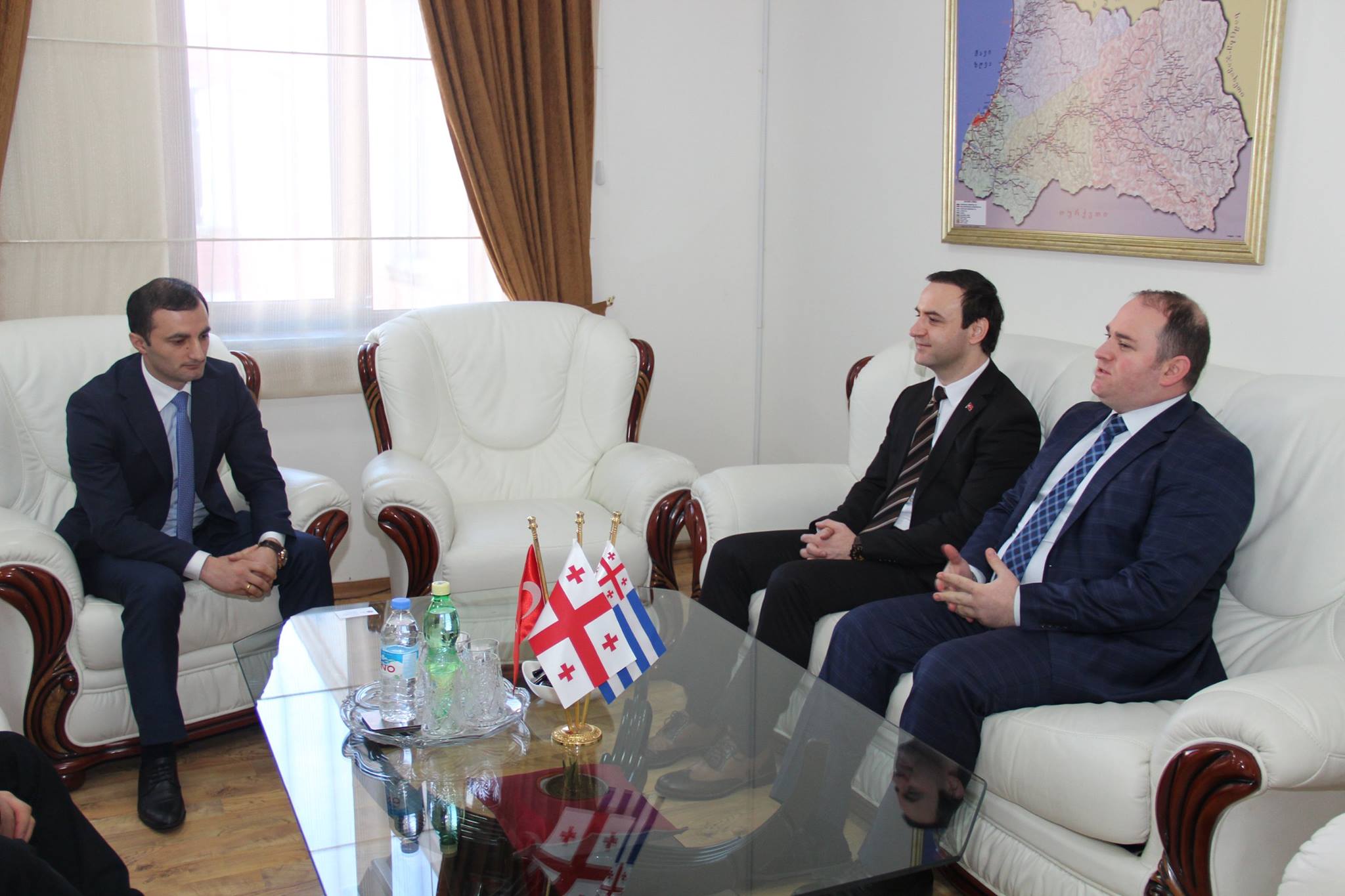 დავით გაბაიძემ “TIKA-ს“ ხელმძღვანელს უმასპინძლა