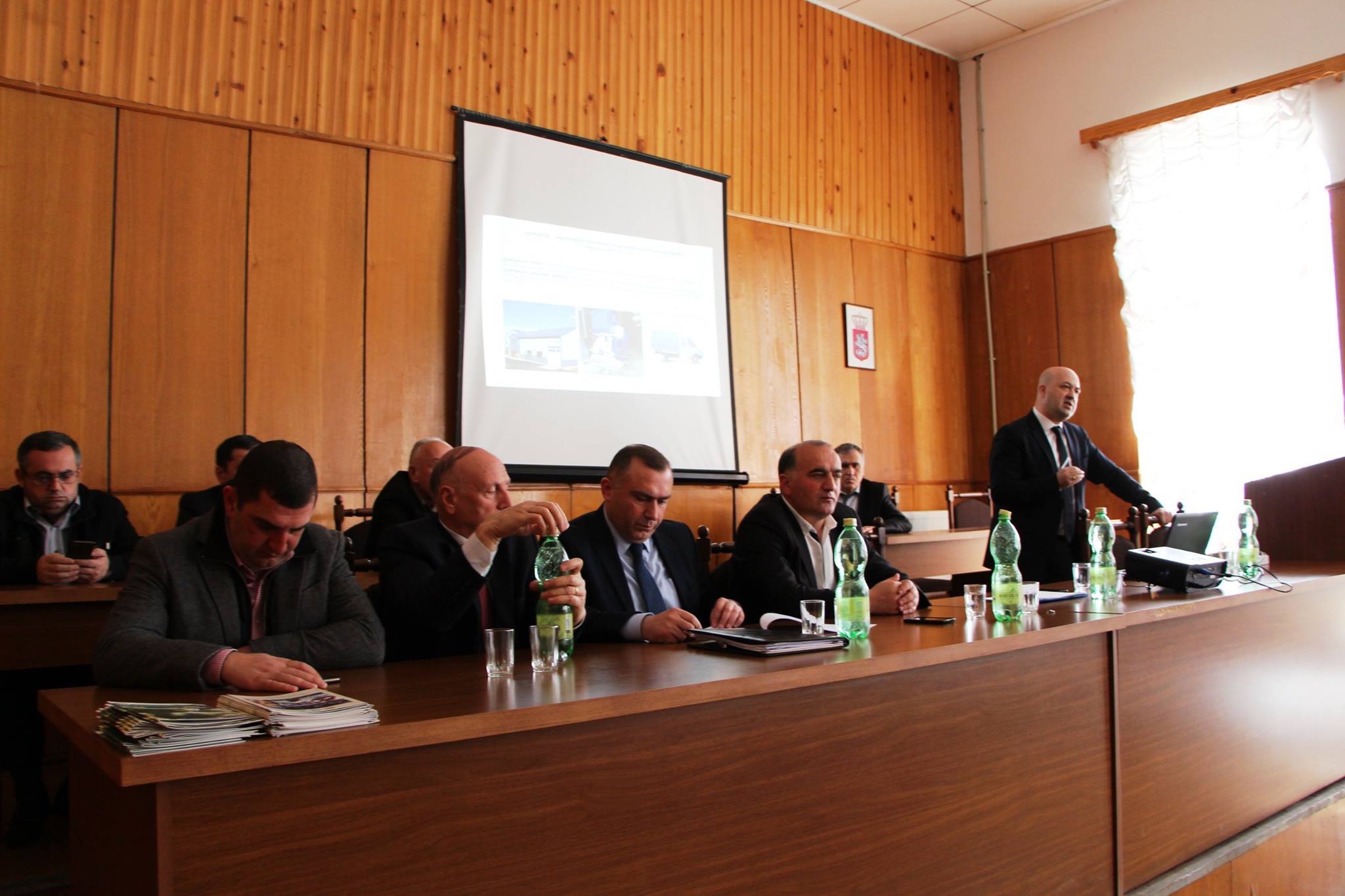 შუახეველ ფერმერებს აგრარული მიზნობრივი პროგრამები გააცნეს