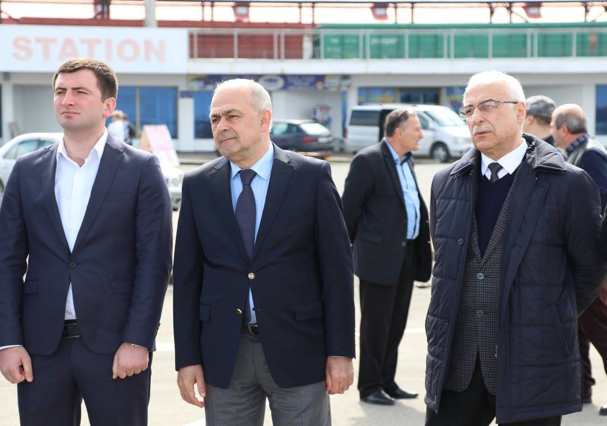 მაღალი გამავლობის მანქანები სოფლის ექიმებისათვის