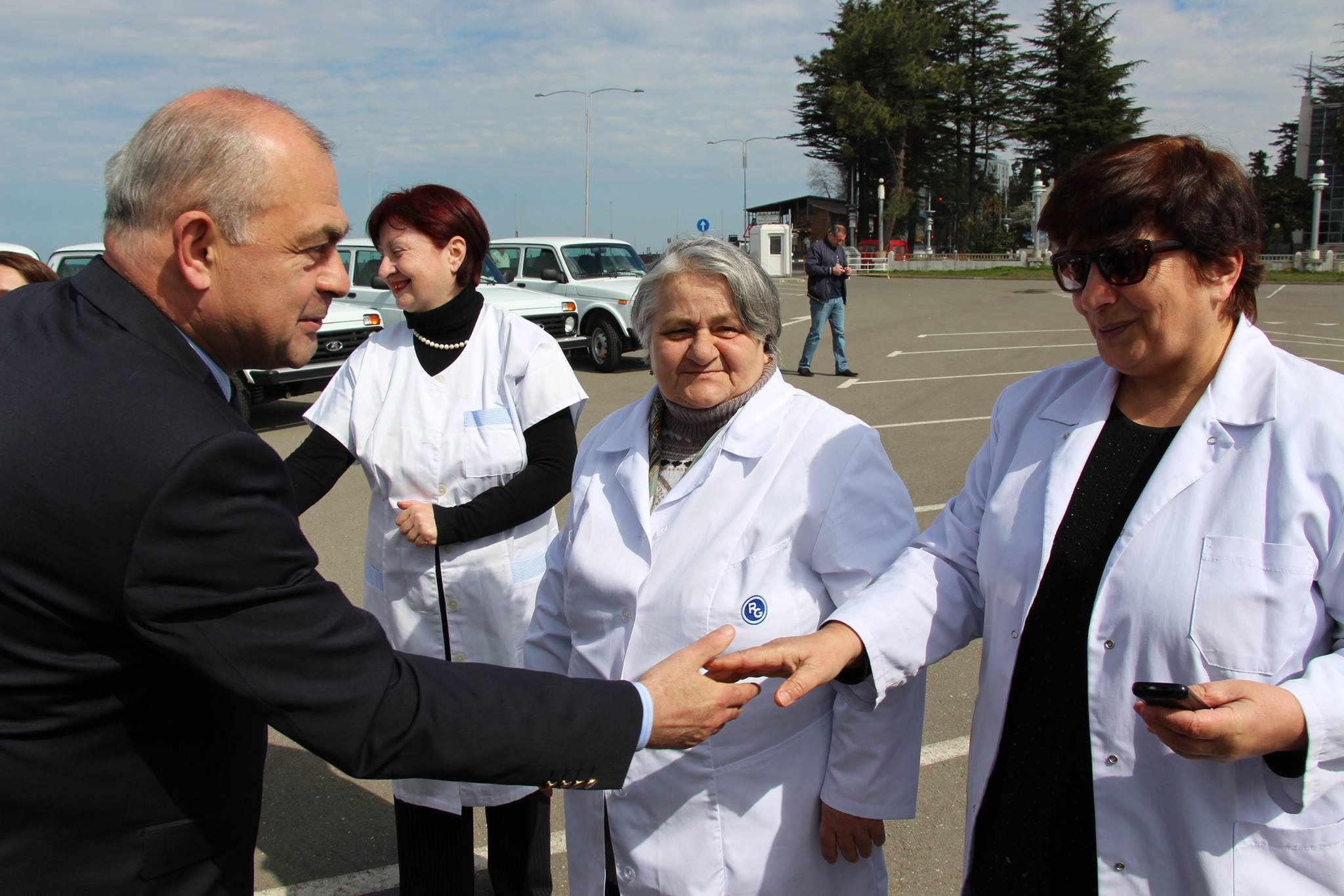 მაღალი გამავლობის მანქანები სოფლის ექიმებისათვის