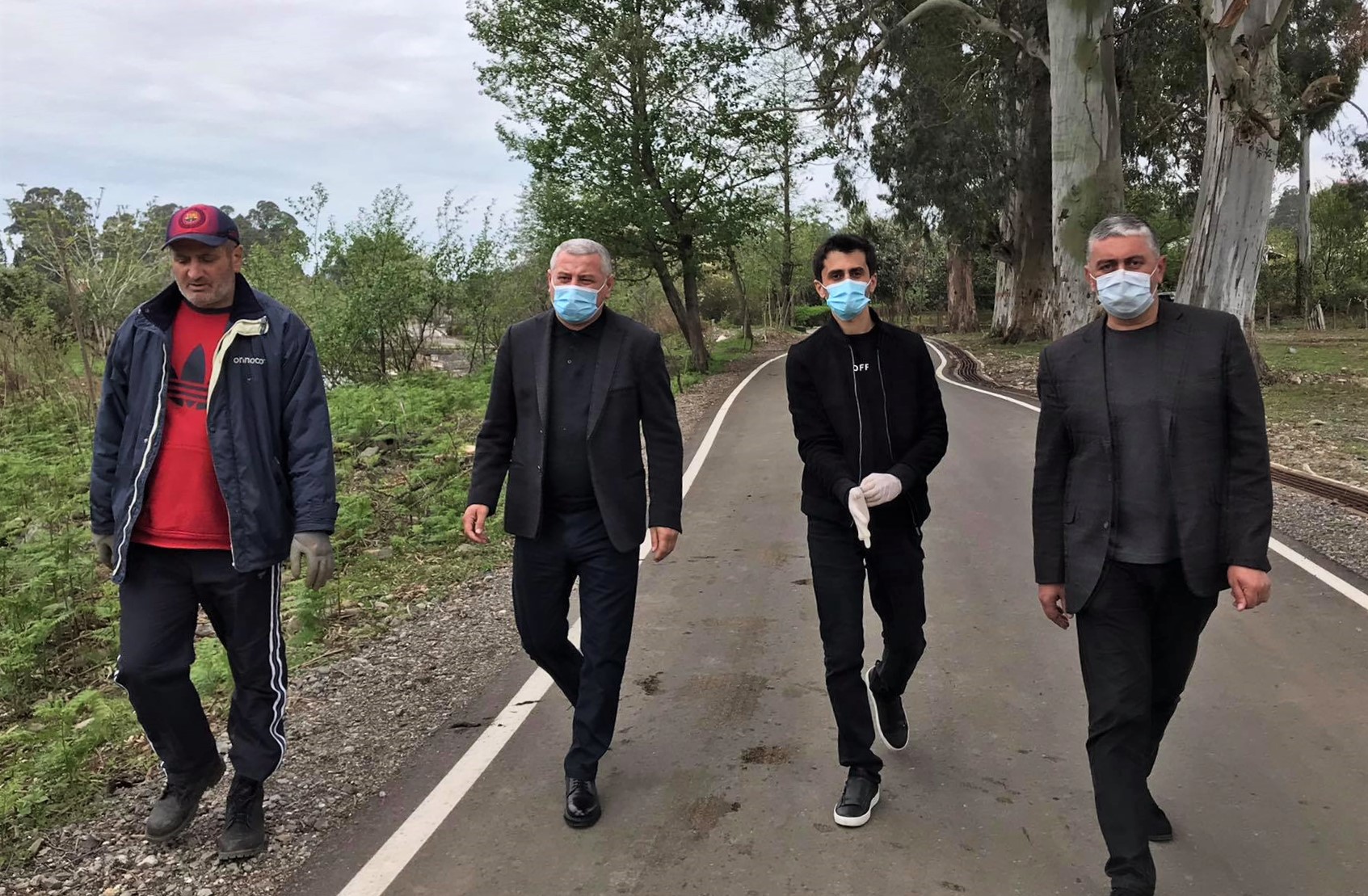 ფრიდონ ფუტკარაძე სამაჟორიტარო ოლქში დედამიწის დღისადმი მიძღვნილ ღონისძიებებში მონაწილეობდა