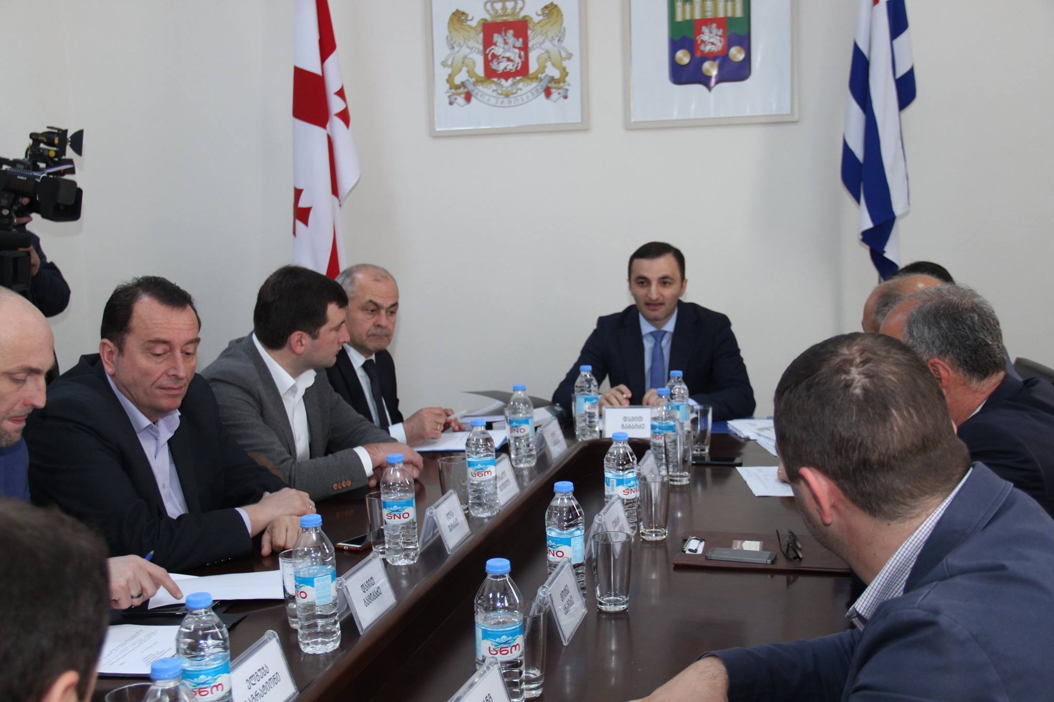 ბიუროს 4 აპრილის სხდომა