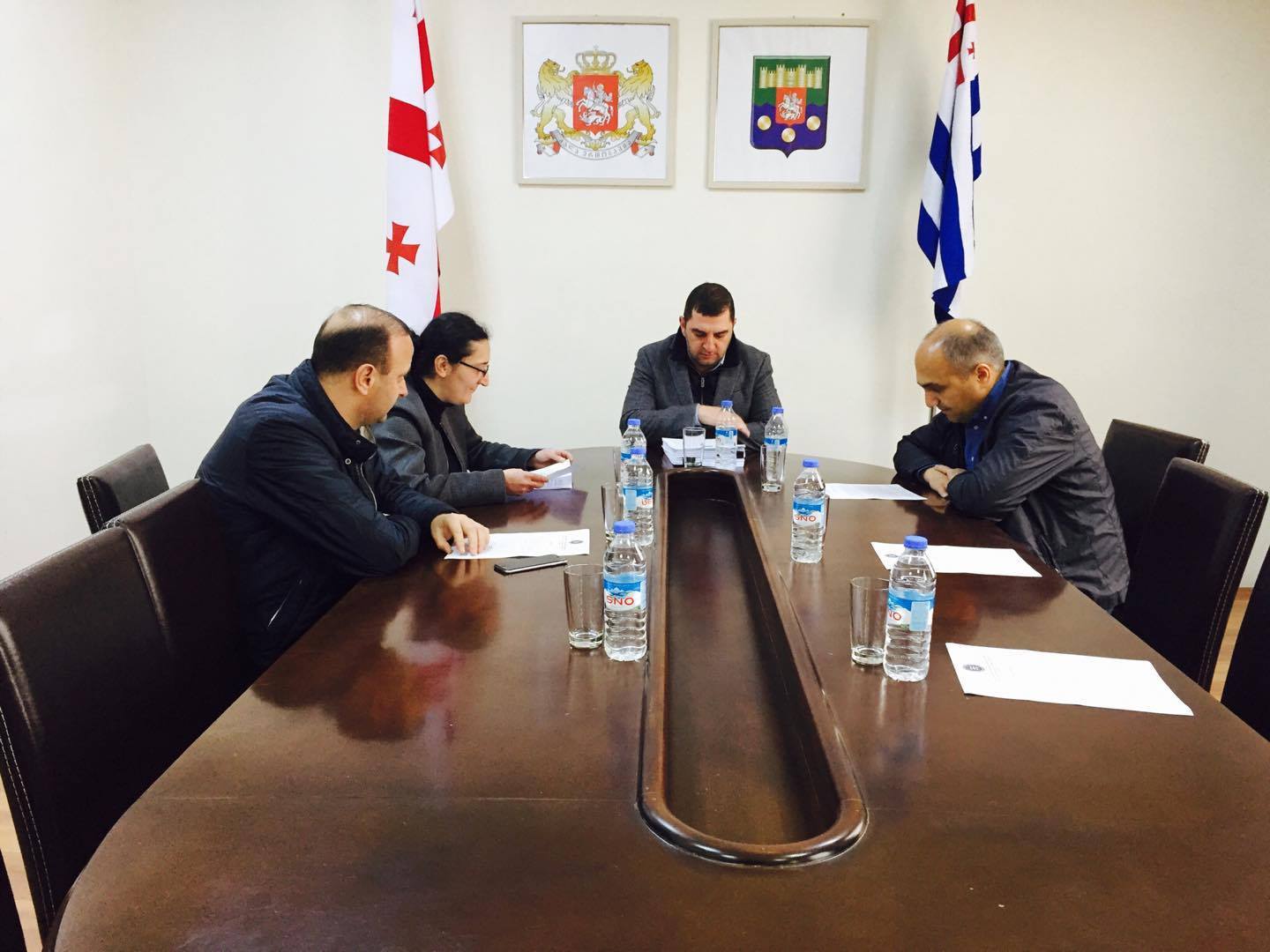 სამი საკითხი განიხილეს