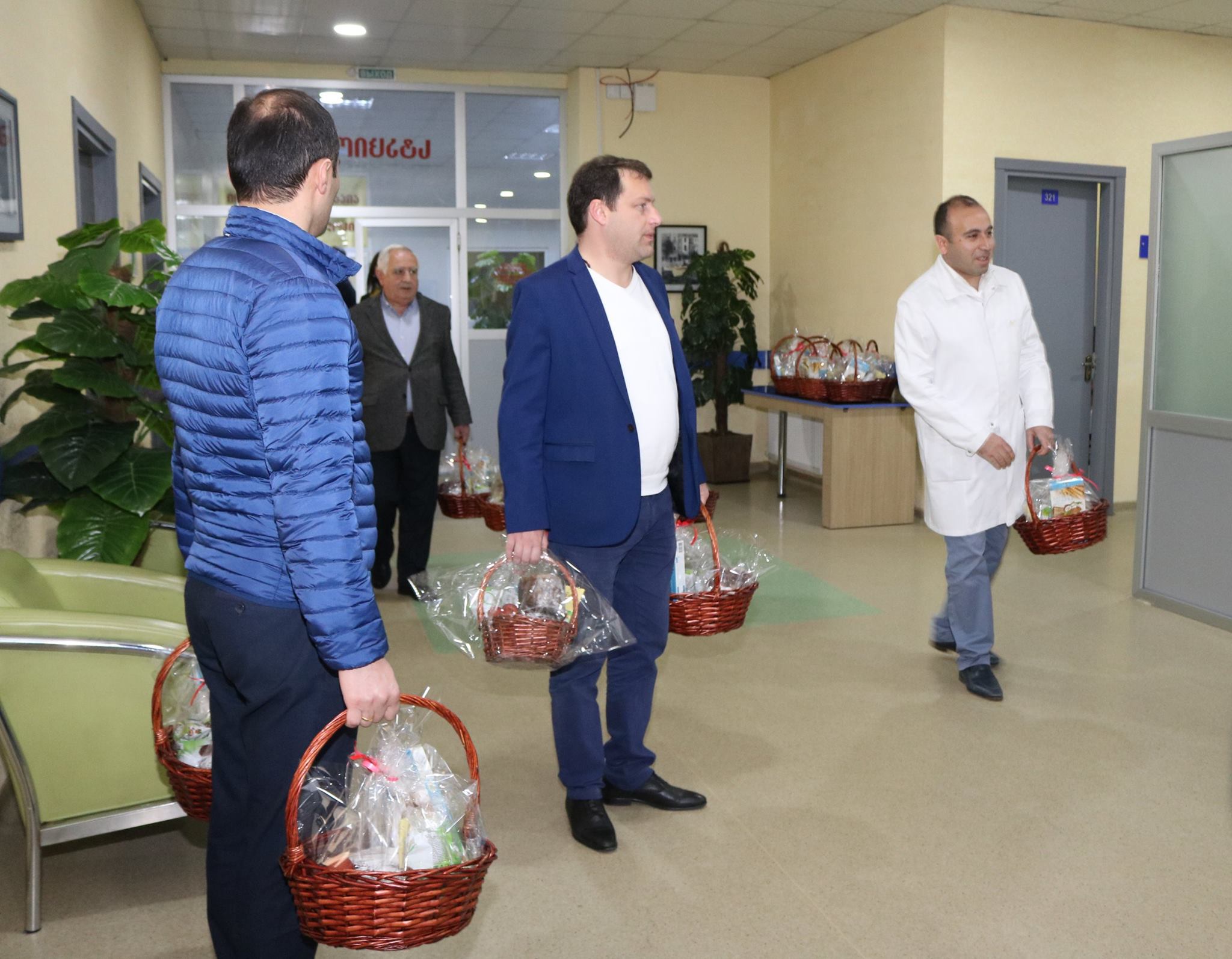 სააღდგომო აქცია ბათუმის მედ-ცენტრში