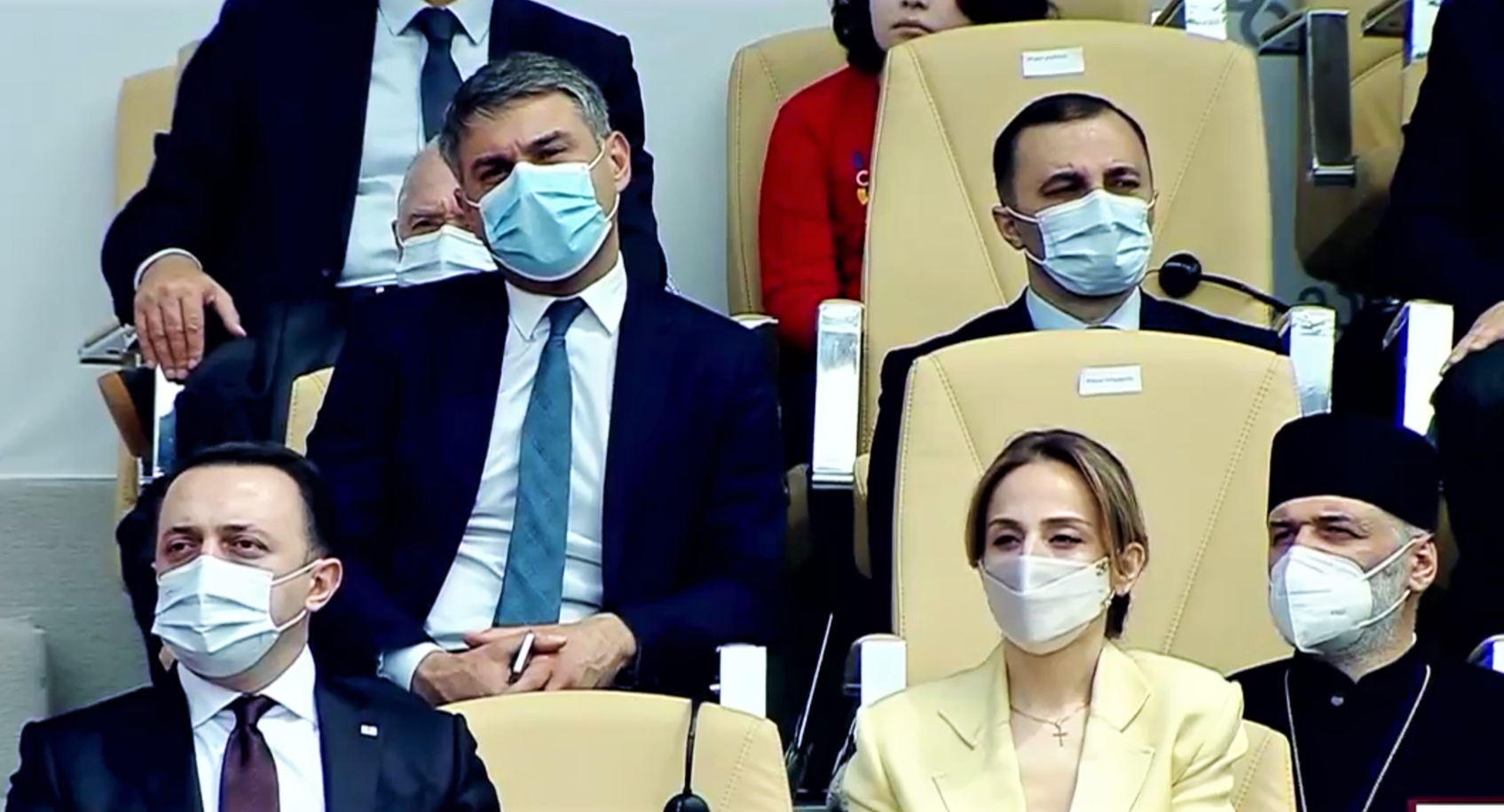 დავით გაბაიძე რეკრუტების ფიცის დადების ცერემონიას დაესწრო