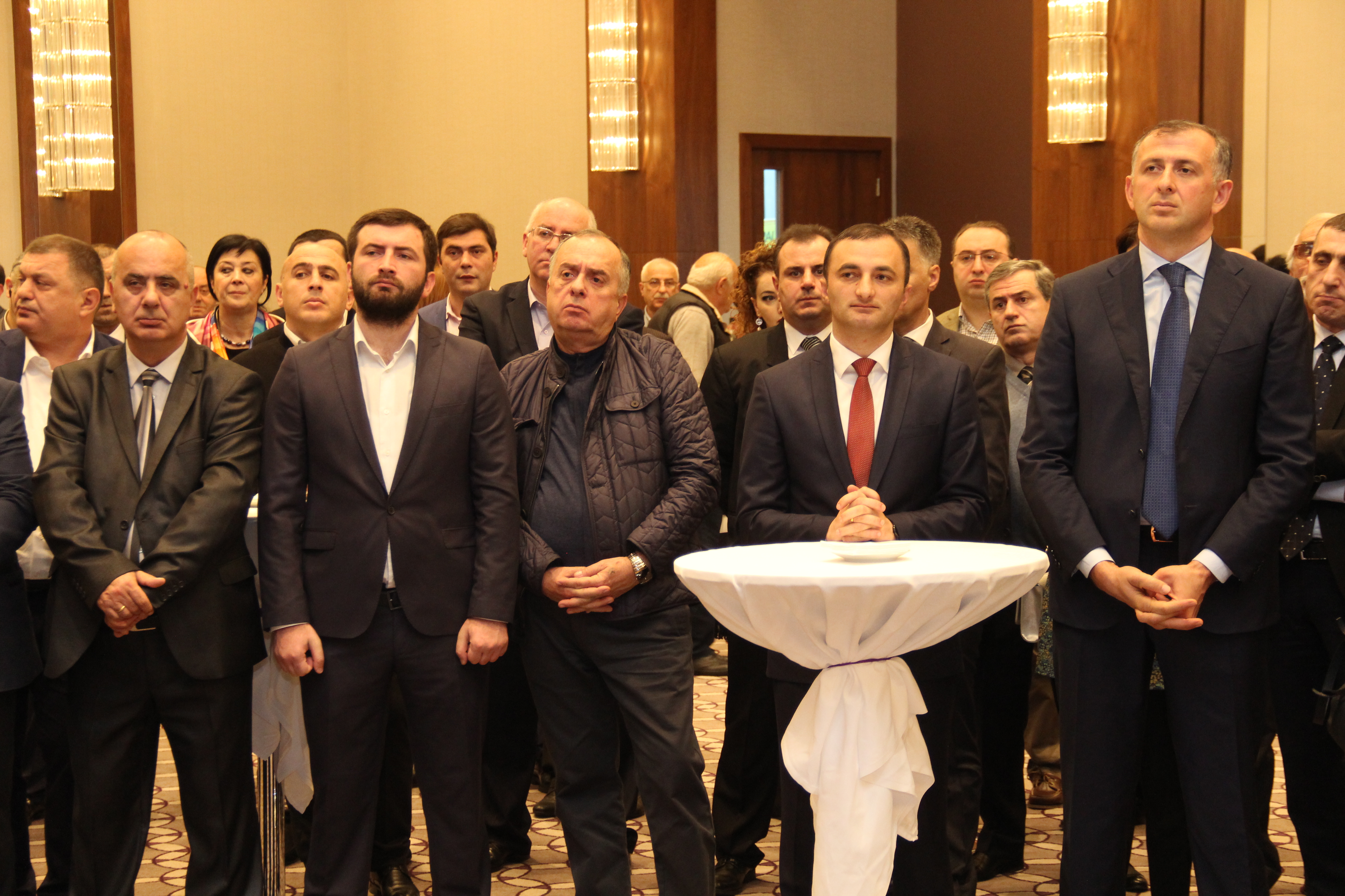 უფლებამოსილების სიმბოლური გადაცემა&nbsp;