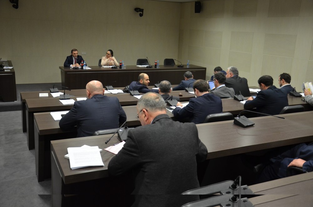 დავით გაბაიძემ და ნინო ჩხეტიამ საქართველოს ორგანული კანონის პროექტი და აჭარის კონსტიტუციური კანონი დღეს საქართველოს პარლამენტის ორ კომიტეტში &nbsp;წარადგინეს &nbsp;